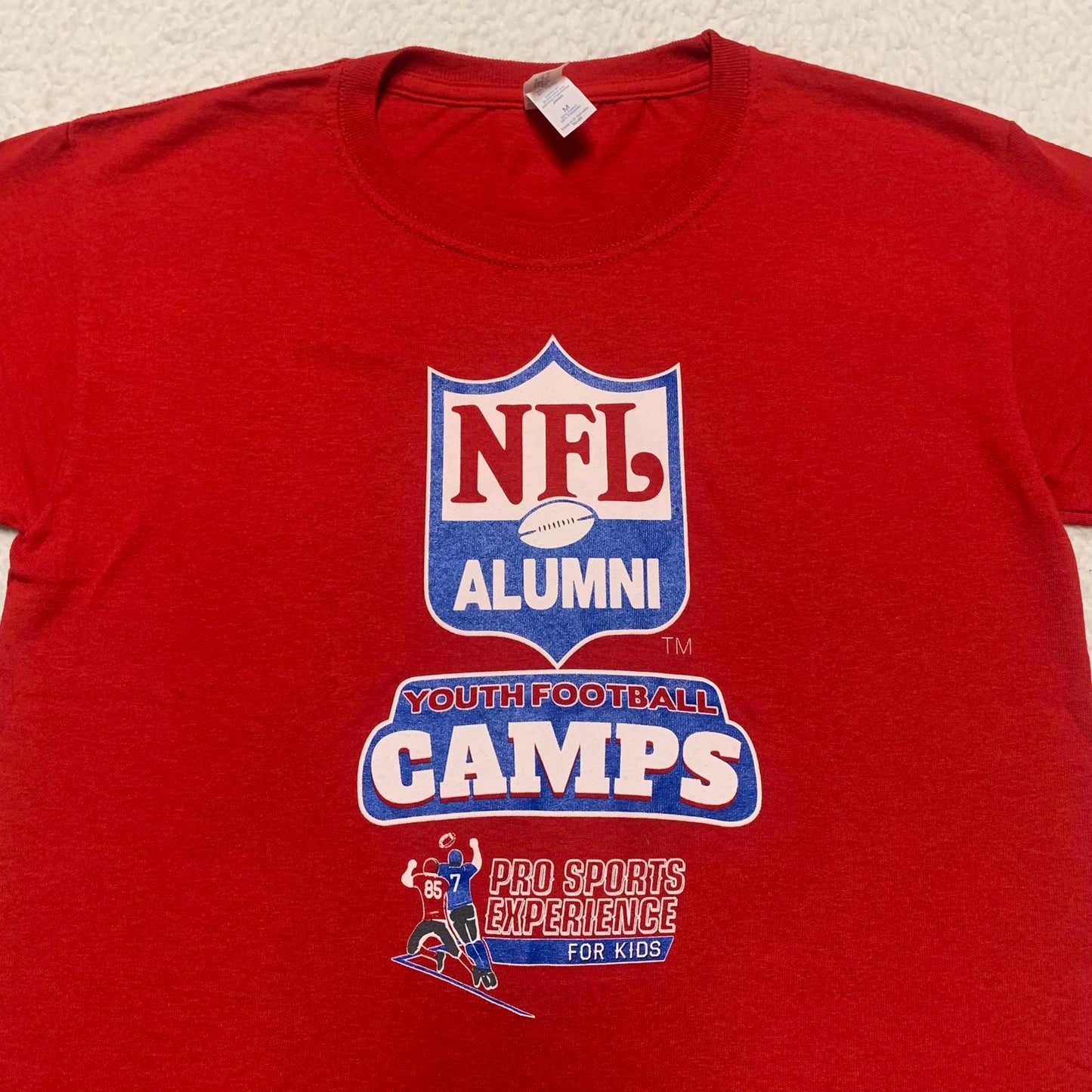 Jerseys DRI-POWER Youth Size Medium Red NFL Alumni Youth Football Camps T-Shirt