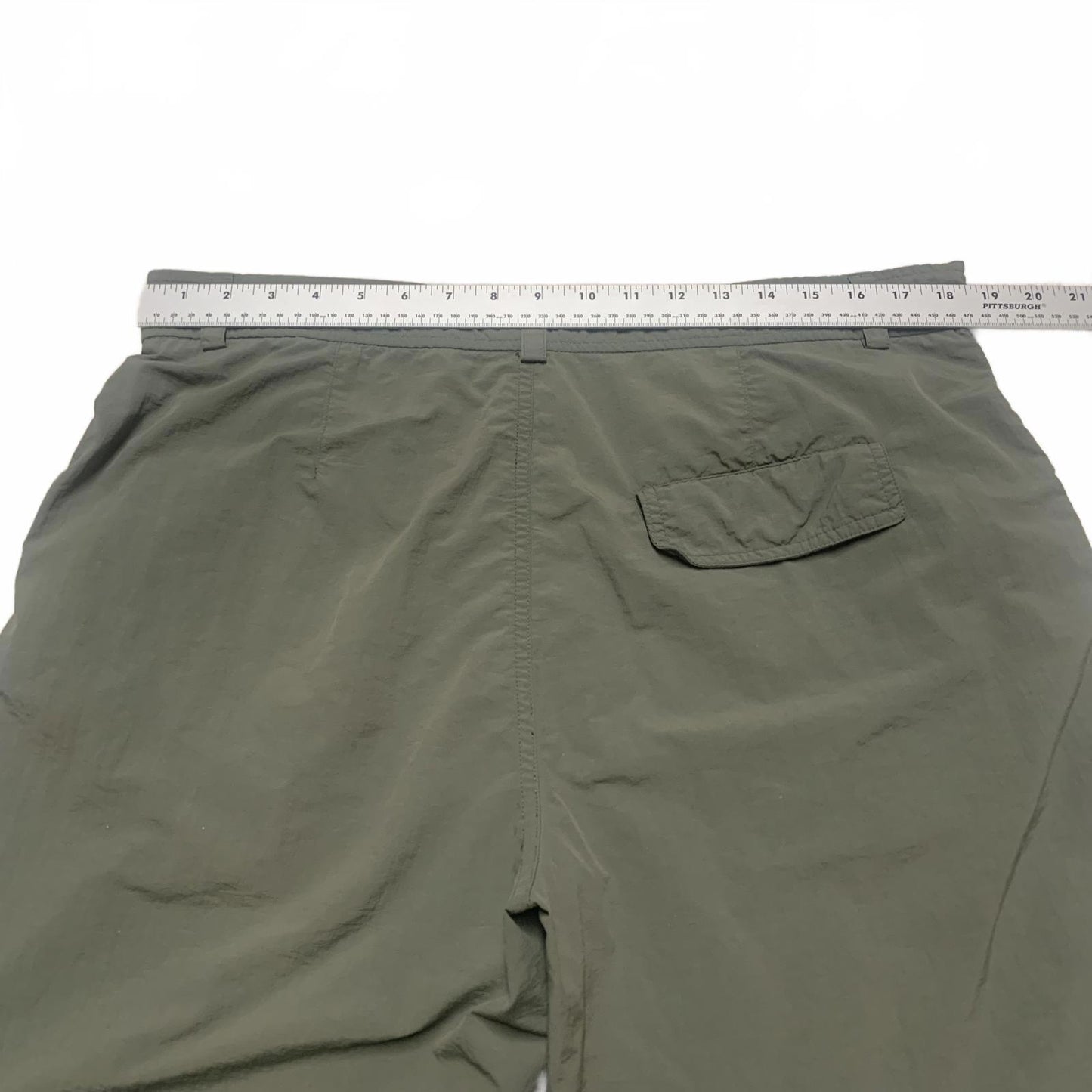32 Degrees Cool Weatherproof Men's Shorts Sz 36 Comfortable Nylon W37
