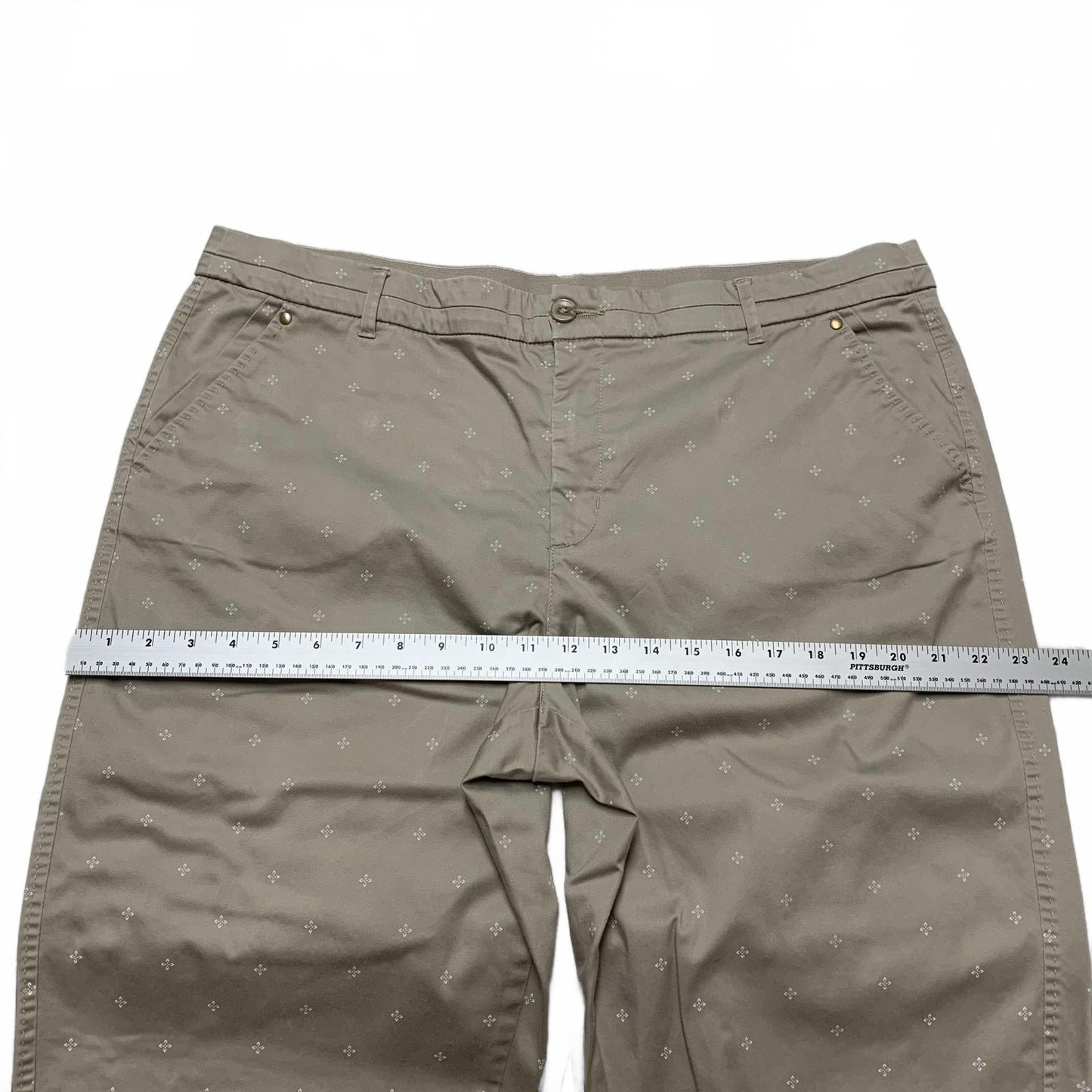 Khakis & Co. Women's Sz 18 Khaki Printed Cropped Pants W40x20L