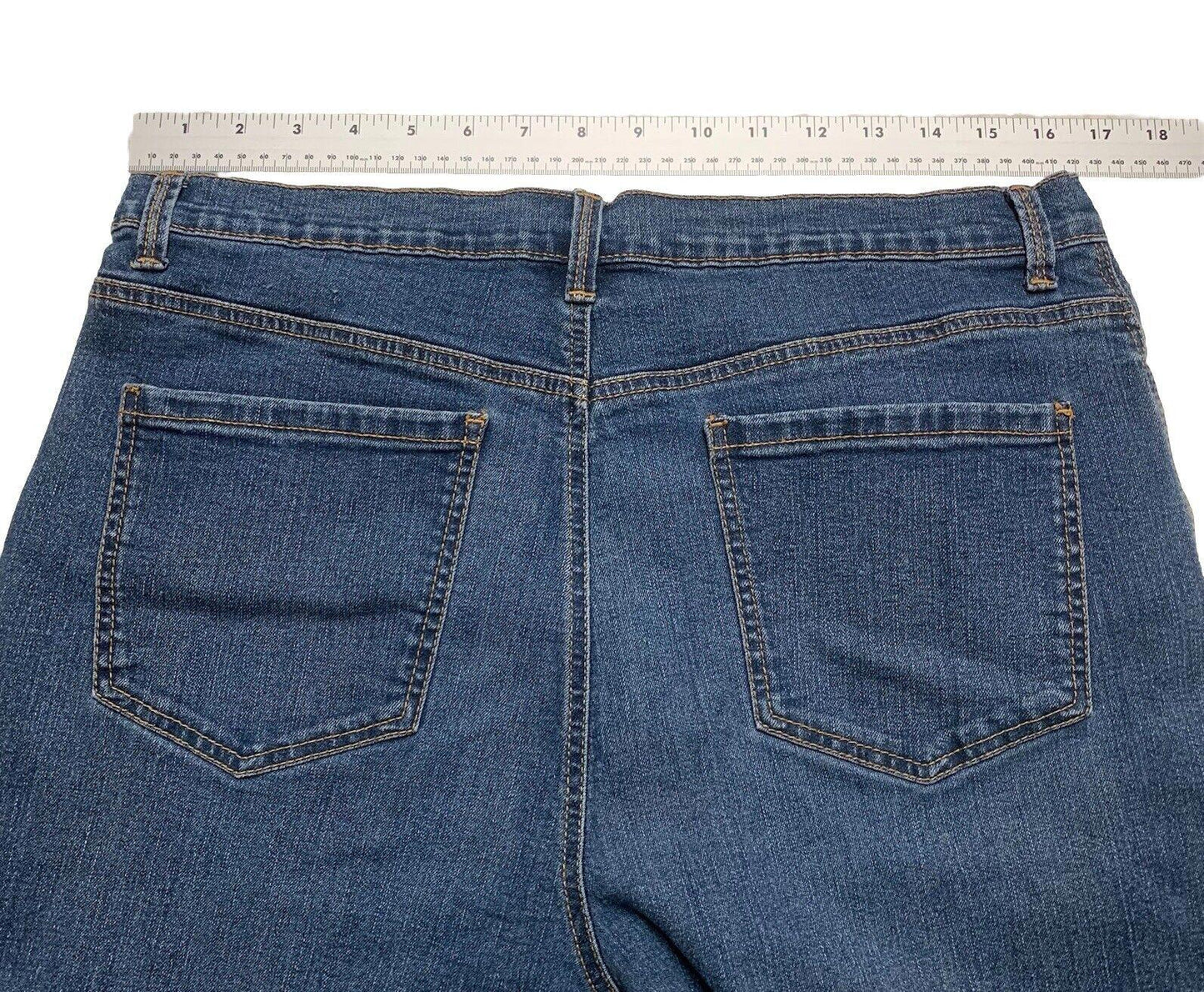 Gloria Vanderbilt Women's Jeans Amanda Size 16 Denim Crop