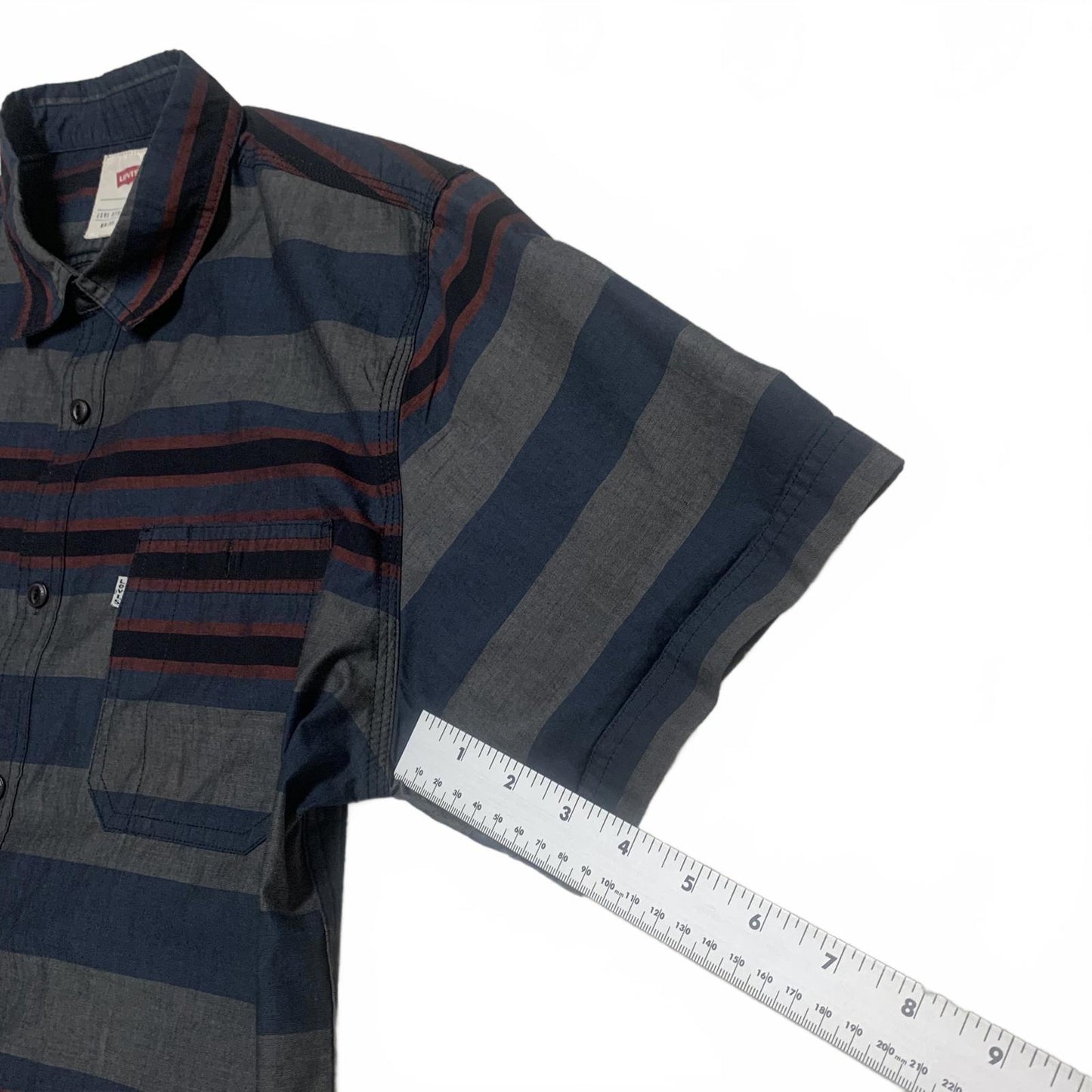 Levis Mens Size Large Blue Gray Striped Short Sleeve Shirt