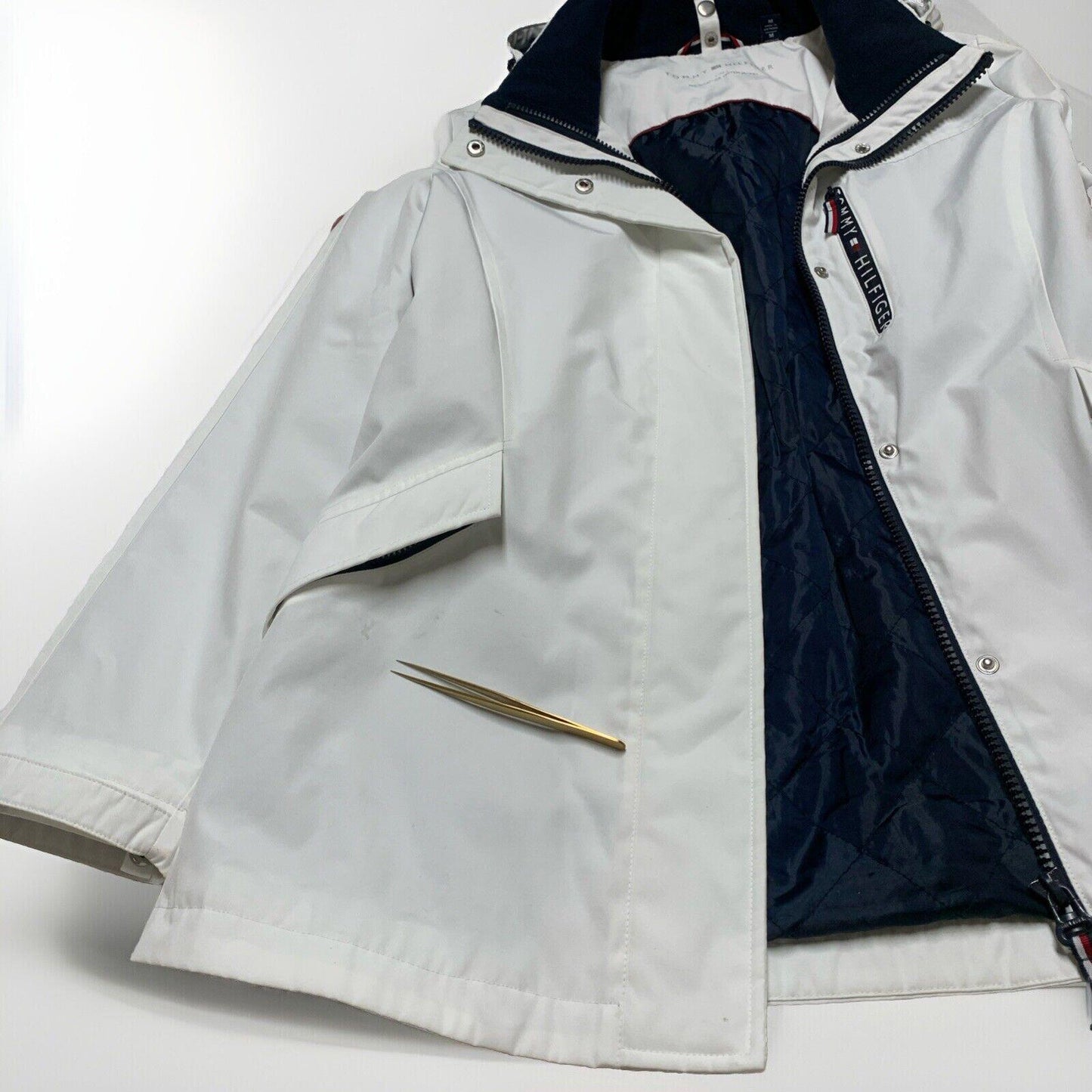 Tommy Hilfiger Women's M White Weather Hood Jacket Rain Coat