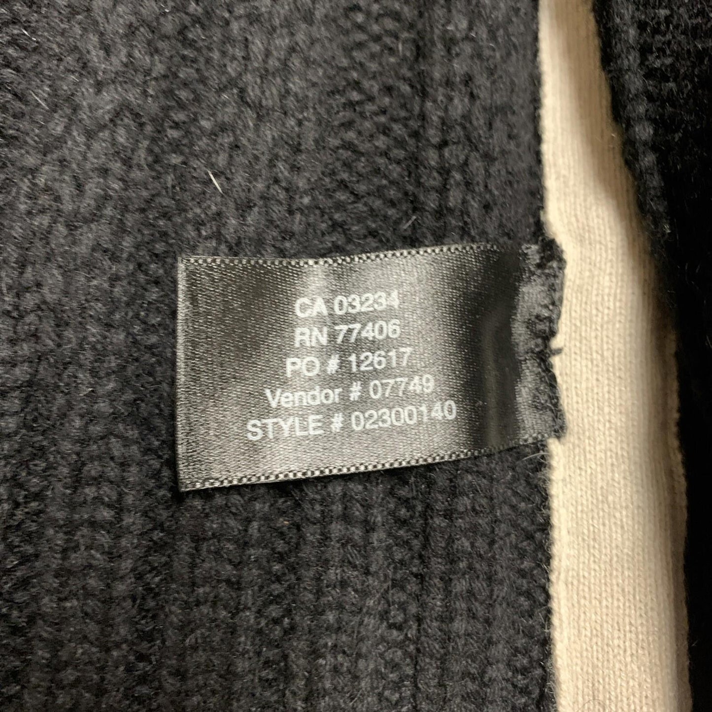 Club Monaco Men's Unisex Size Large Black Button Down Knit Cardigan