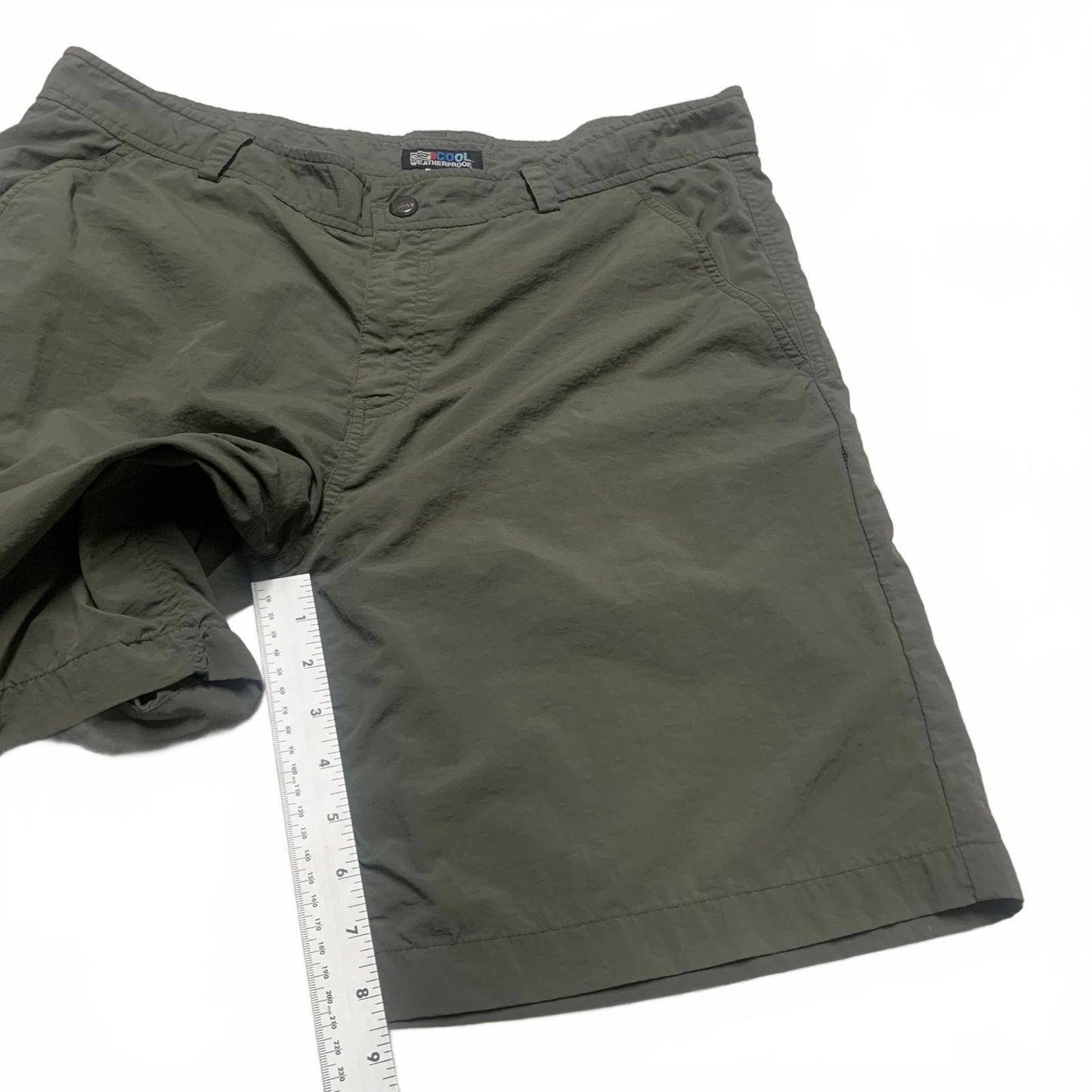 32 Degrees Cool Weatherproof Men's Shorts Sz 36 Comfortable Nylon W37