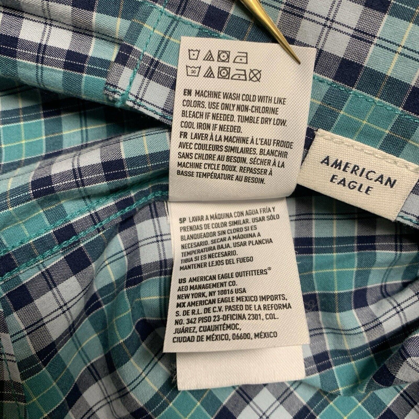 American Eagle Women’s Size Large Teal Blue Button up Shirt Plaid Long Sleeve