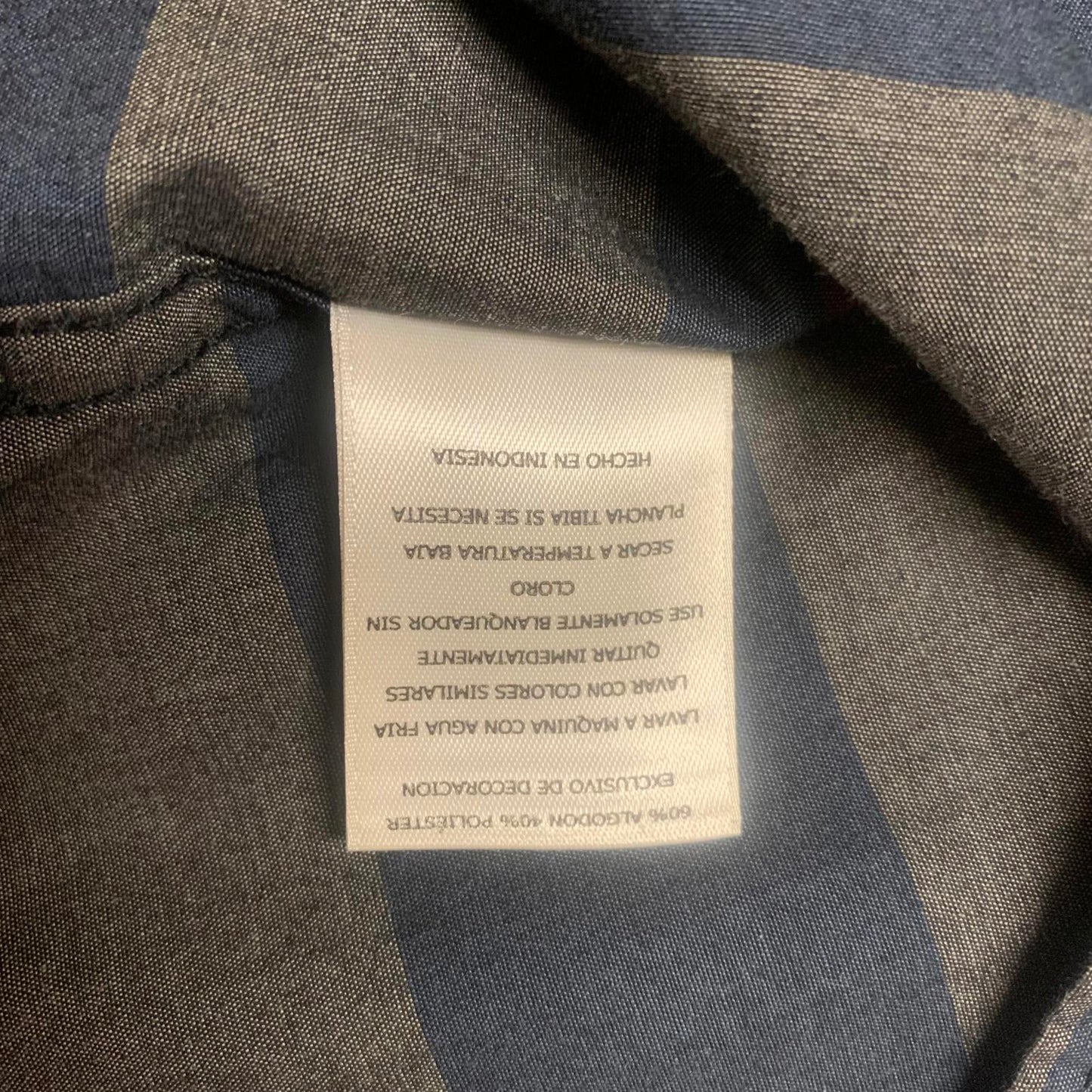 Levis Mens Size Large Blue Gray Striped Short Sleeve Shirt