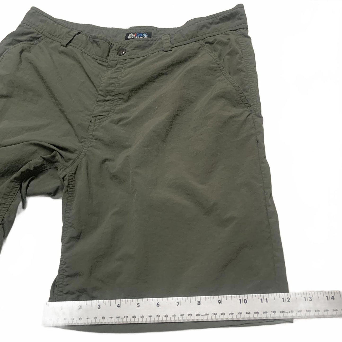 32 Degrees Cool Weatherproof Men's Shorts Sz 36 Comfortable Nylon W37