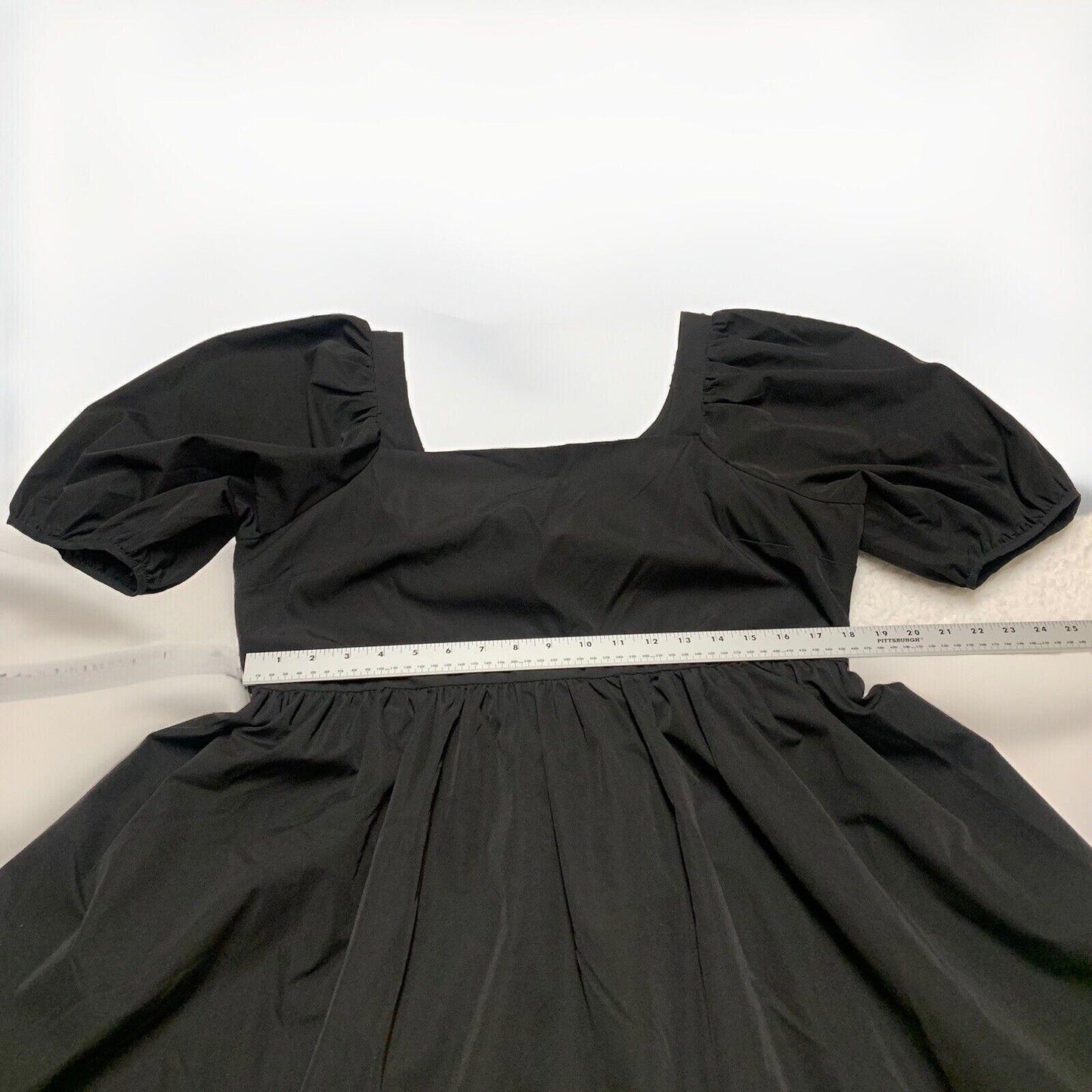 H&M Women’s Size Large Black Sun Dress Puff sleeve Vacation A-Line Cut