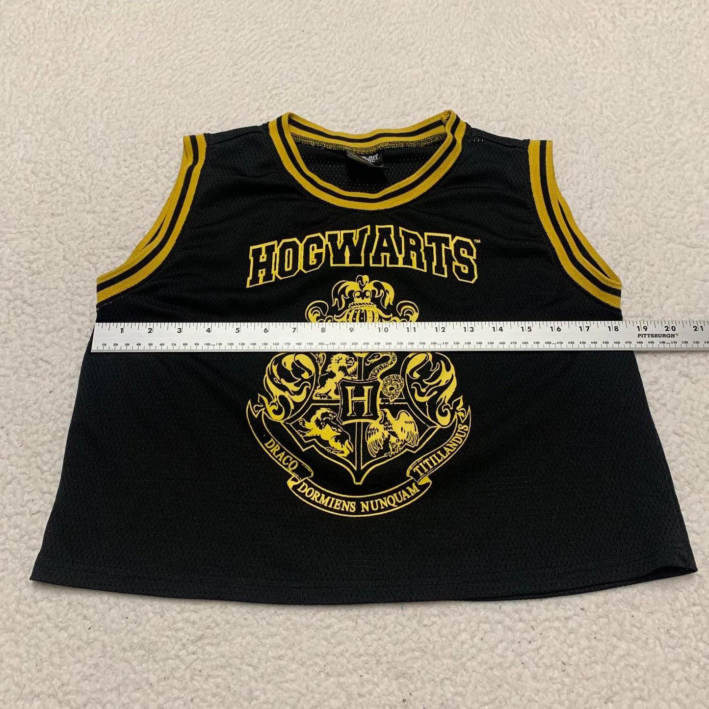 Harry Potter Kids Unisex Size L Black Yellow Hogwarts Crest Mesh Crop Top