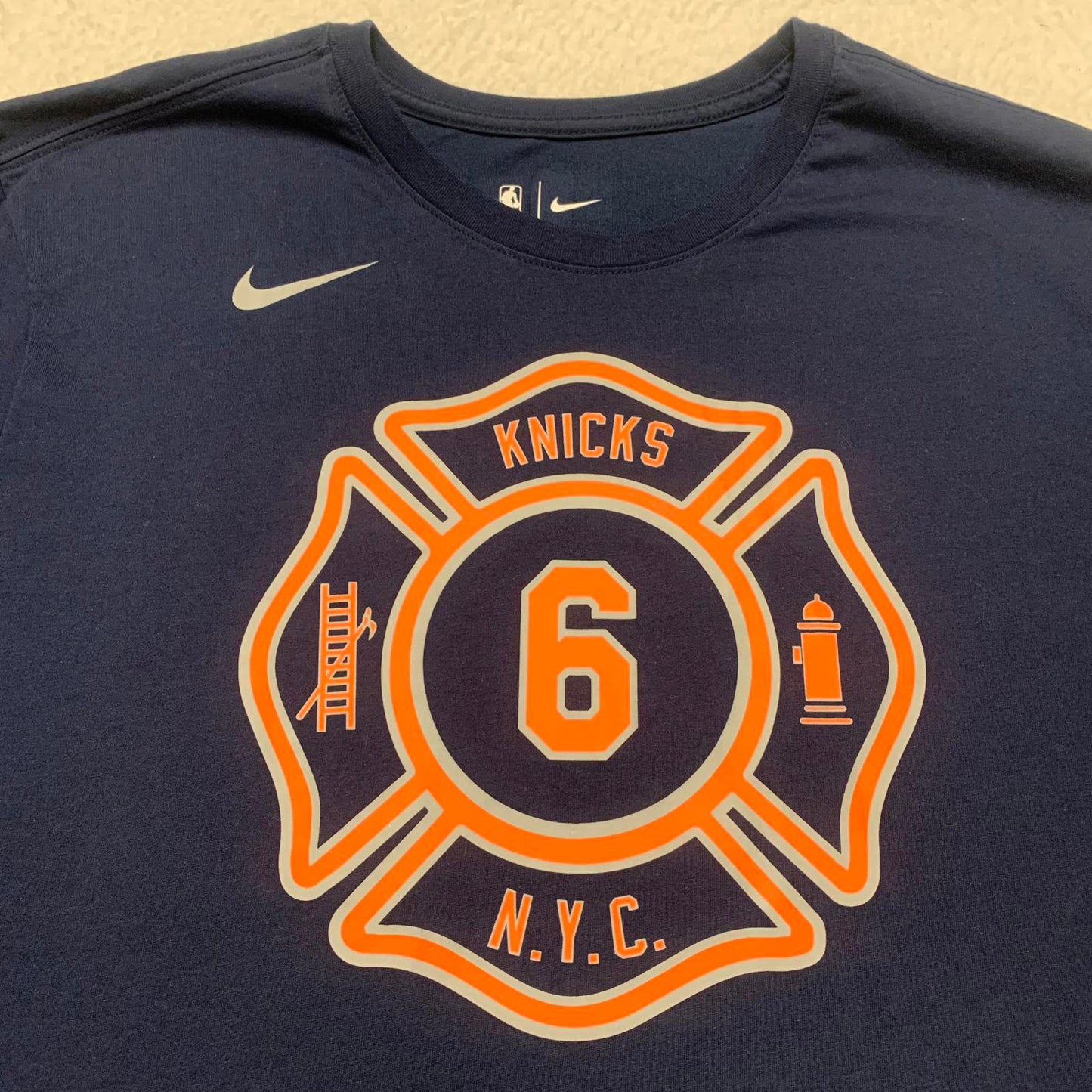 Nike Mens Size XXL Navy Blue Dri-FIT New York Knicks T-Shirt Porzingis #6
