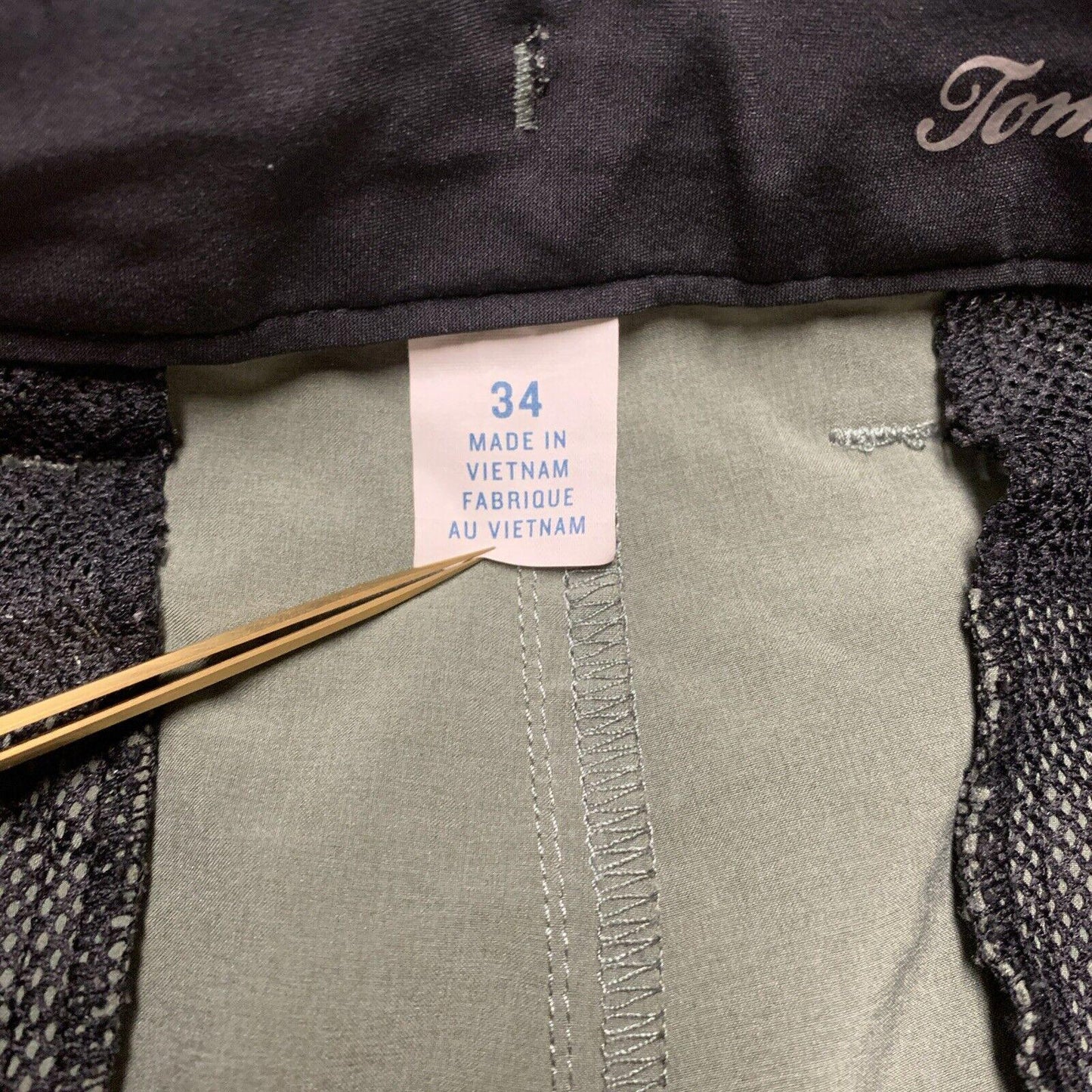 Tommy Bahama Island Zone Army Green Men's Shorts Size 34 Golf Shorts
