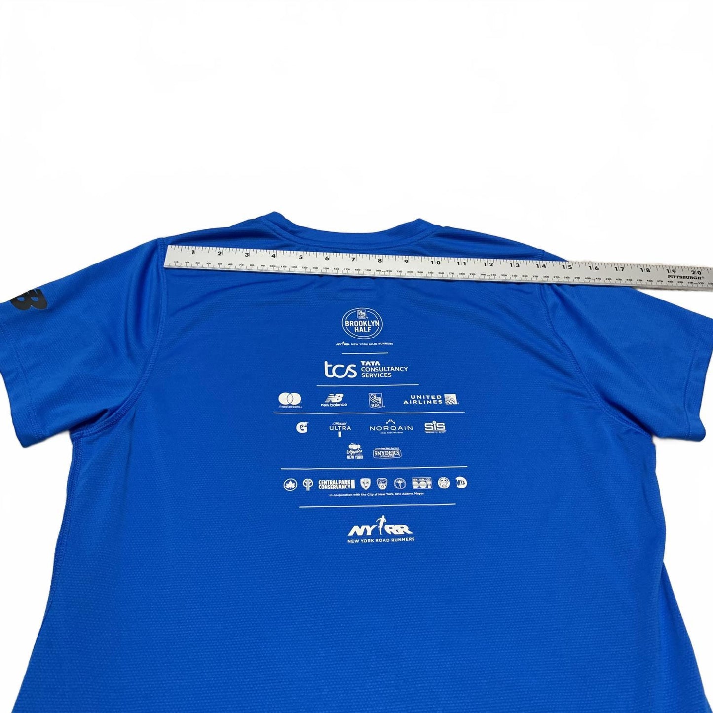 New Balance Women's Size M Royal Blue Brooklyn Half 2024 Running T-Shirt