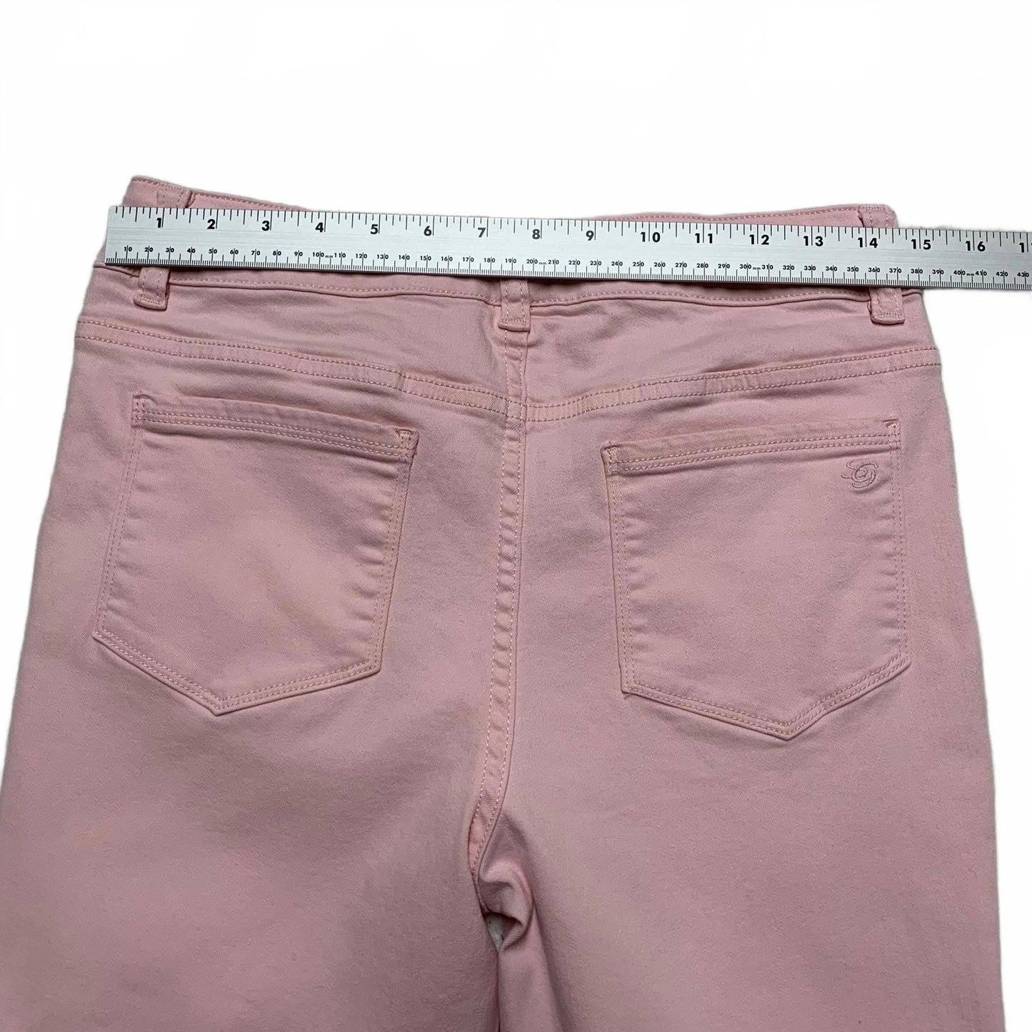 Susan Graver Women's Size 10 Pink Flare Soft Denim Jeans 29.5 x 23L Actual