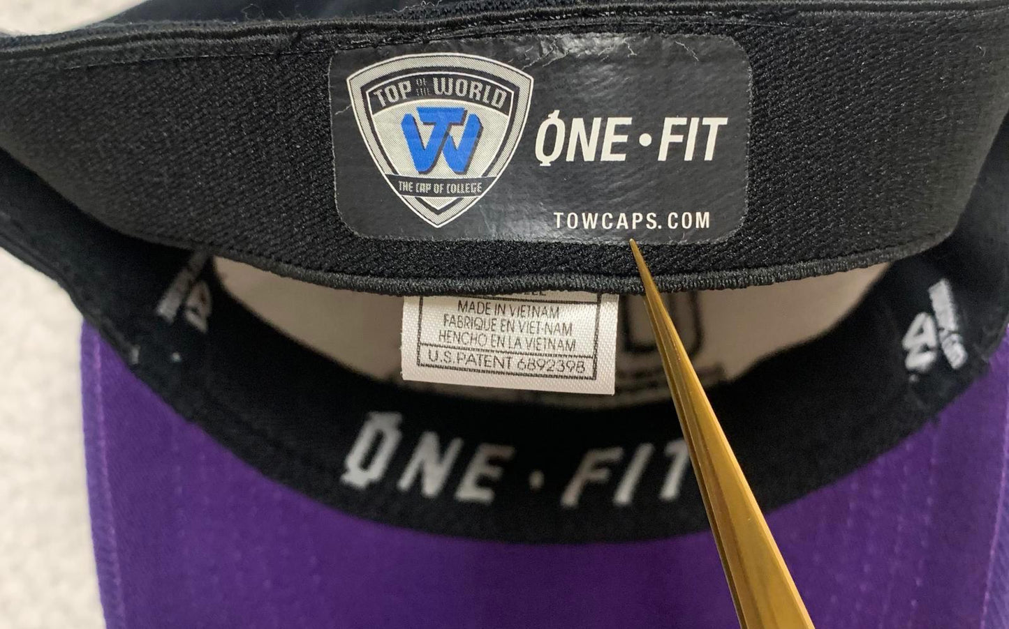 TowCaps Unisex Purple Black One-Fit Cap University of Washington Huskies Hat
