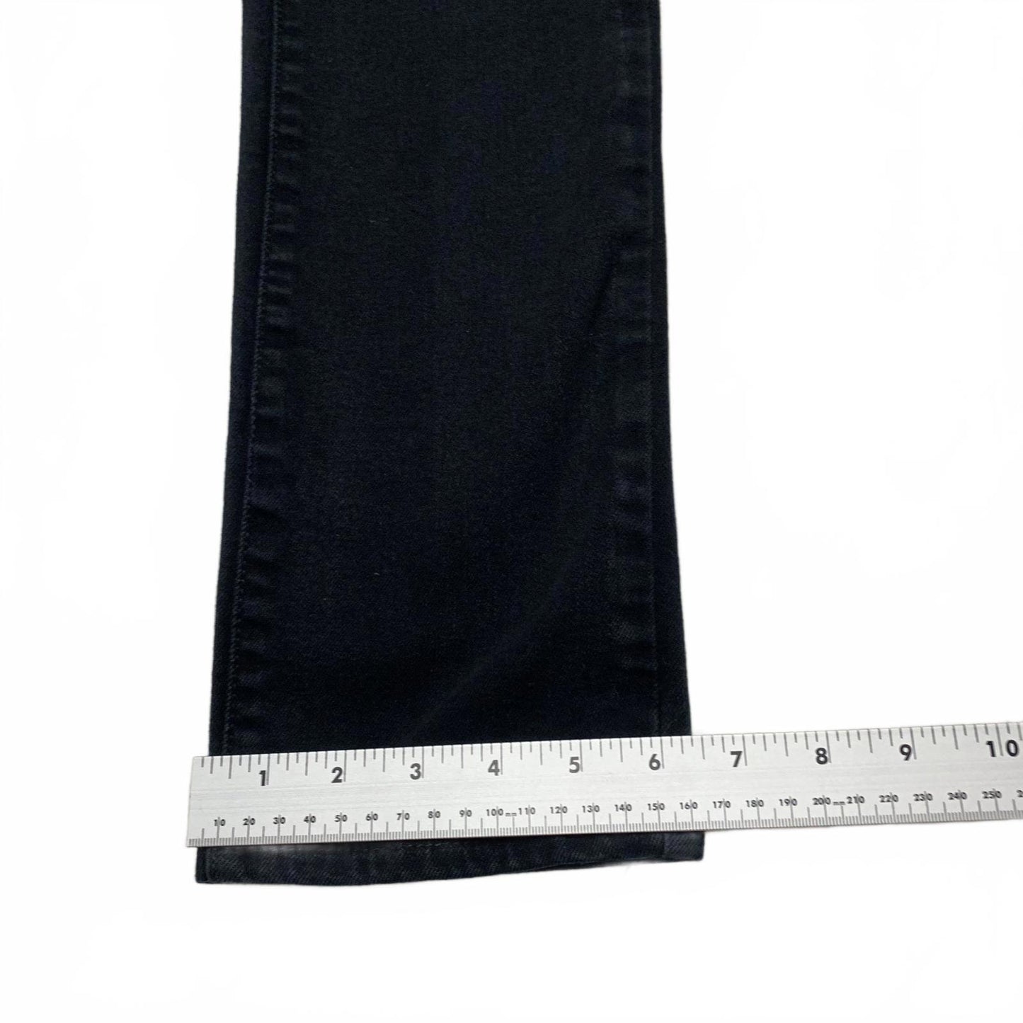 Universal Thread Goods Co Jeans Women's Size 2/26R Black Straight Leg 26 x 26.25
