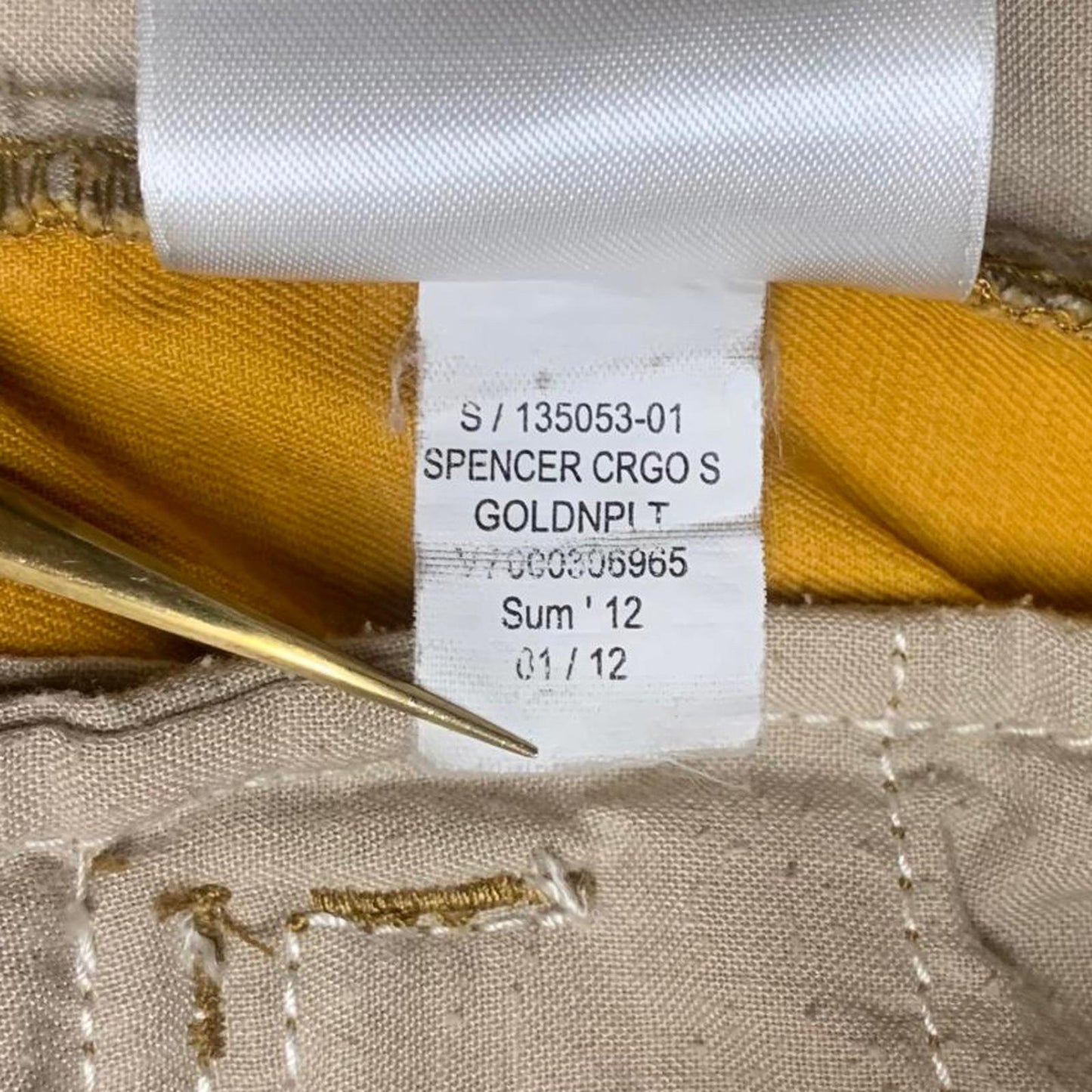 Gap Men's Sz 32 Yellow Cargo Shorts Casual Comfort W33 Gold