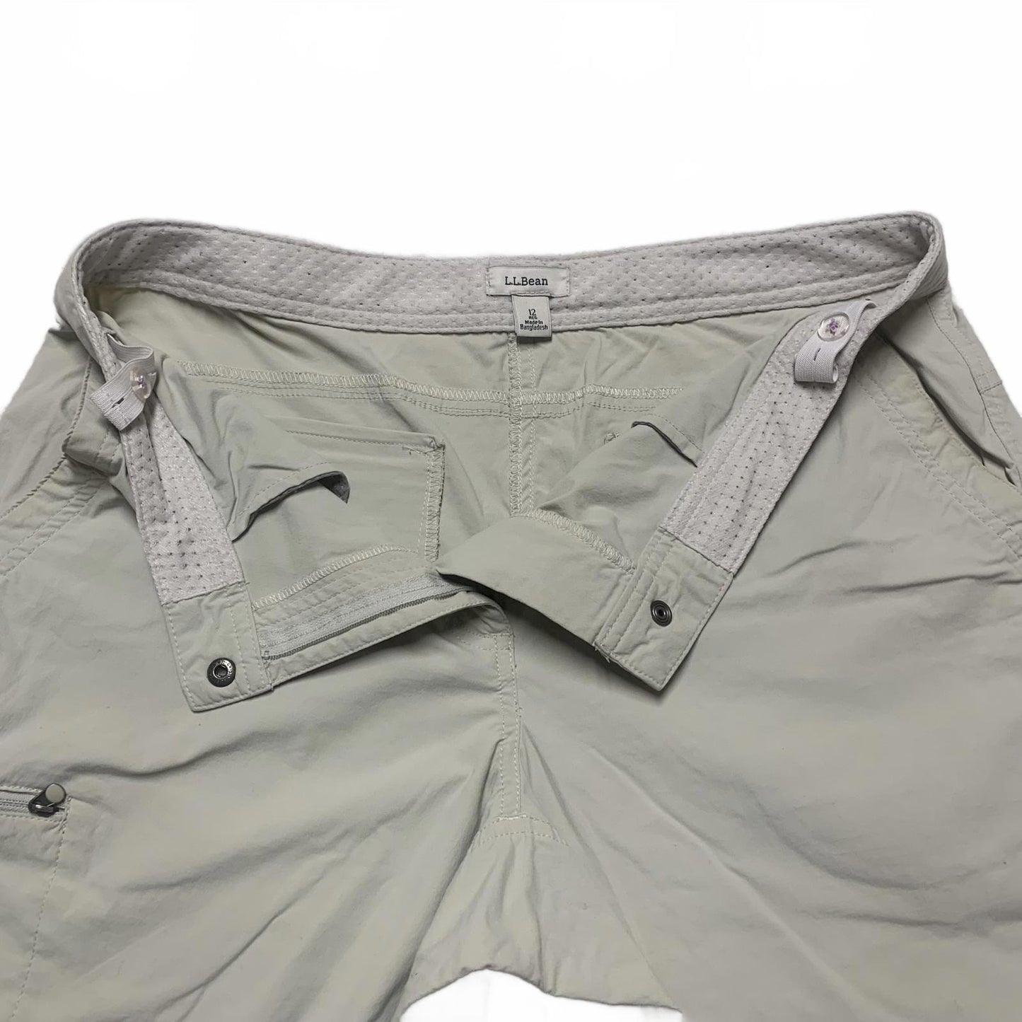 L.L. Bean Womens Sz 12R Beige Cargo Capris Outdoor Activities W34x22.5L