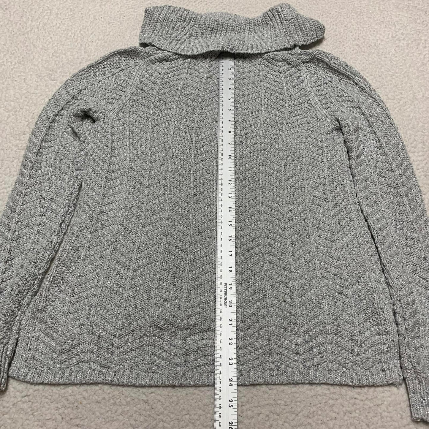 White House Black Market Womens Size Medium Gray Cable Knit Sweater Cowl Neck