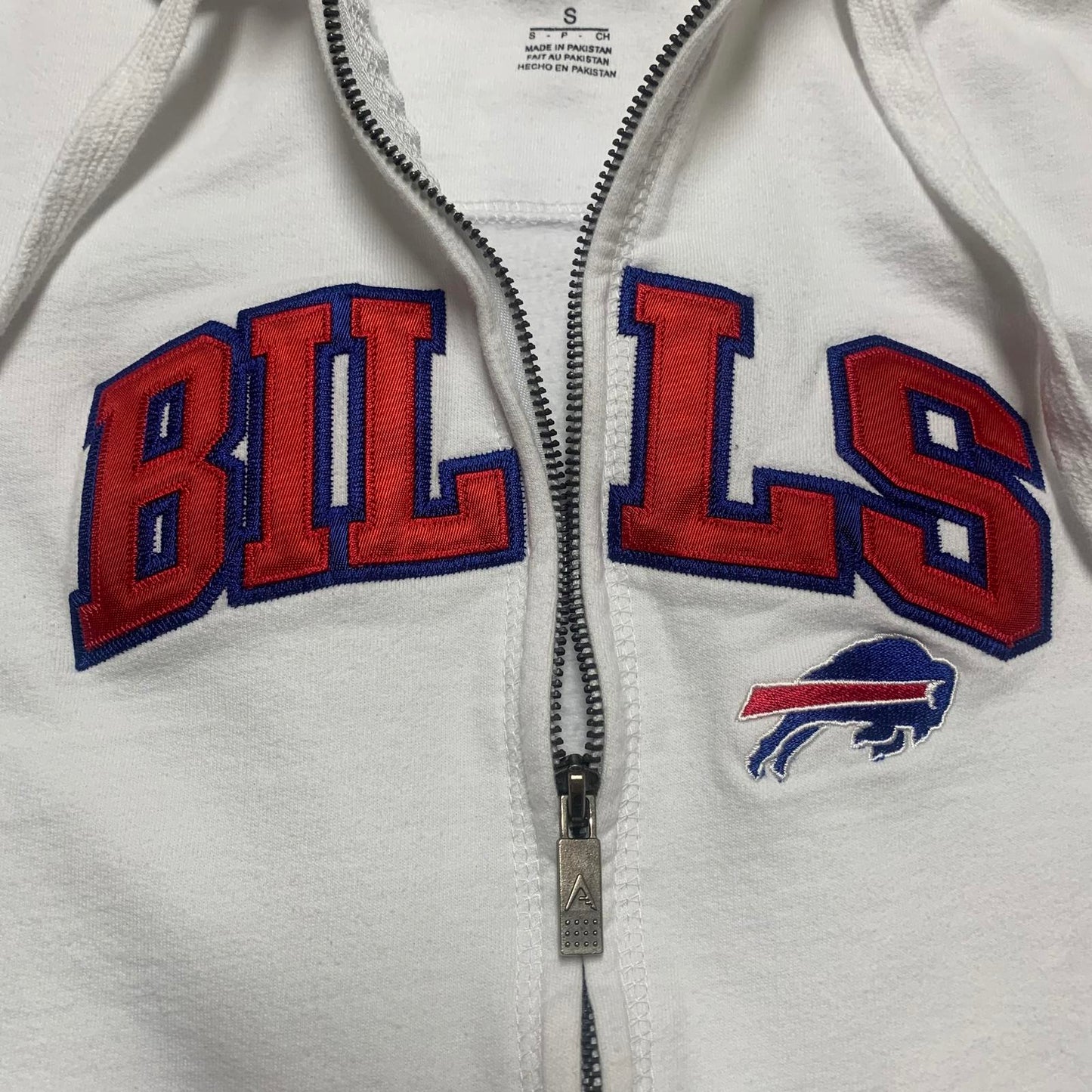 Antigua Women's Small White Buffalo Bills Zip UP Hoodie