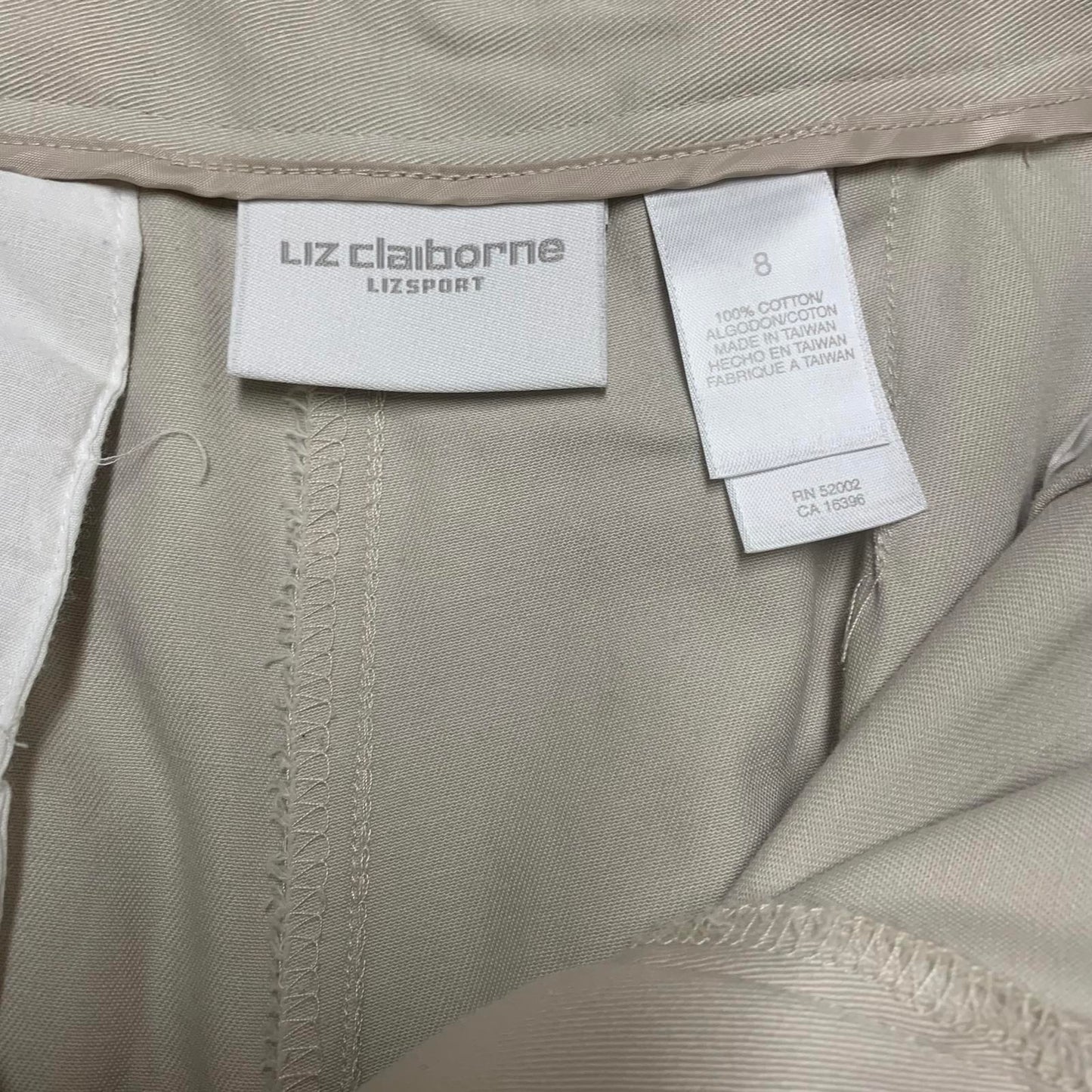 Liz Claiborne Liz Sport Women's Size 8 Khaki Pleated Shorts Cotton