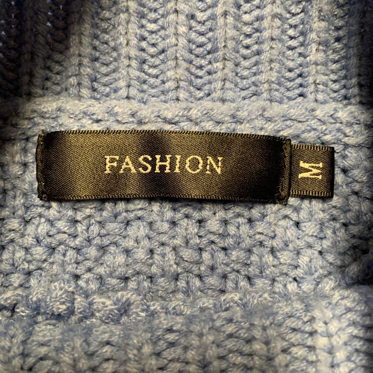 Fashion Women's Unisex M Blue Textured Crew Neck Sweater