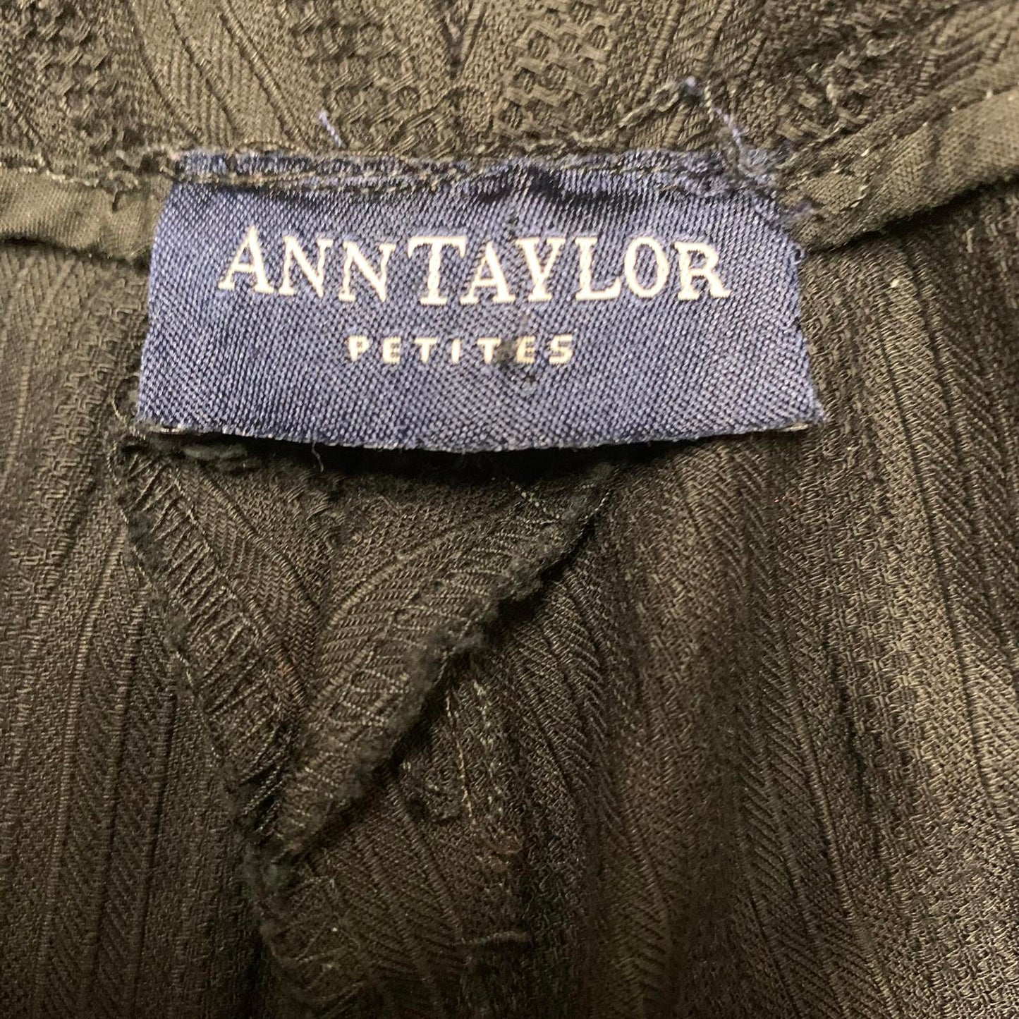 Ann Taylor Women's Petites Size 10P or 12P Black Striped Cropped Pants W 30 x 22