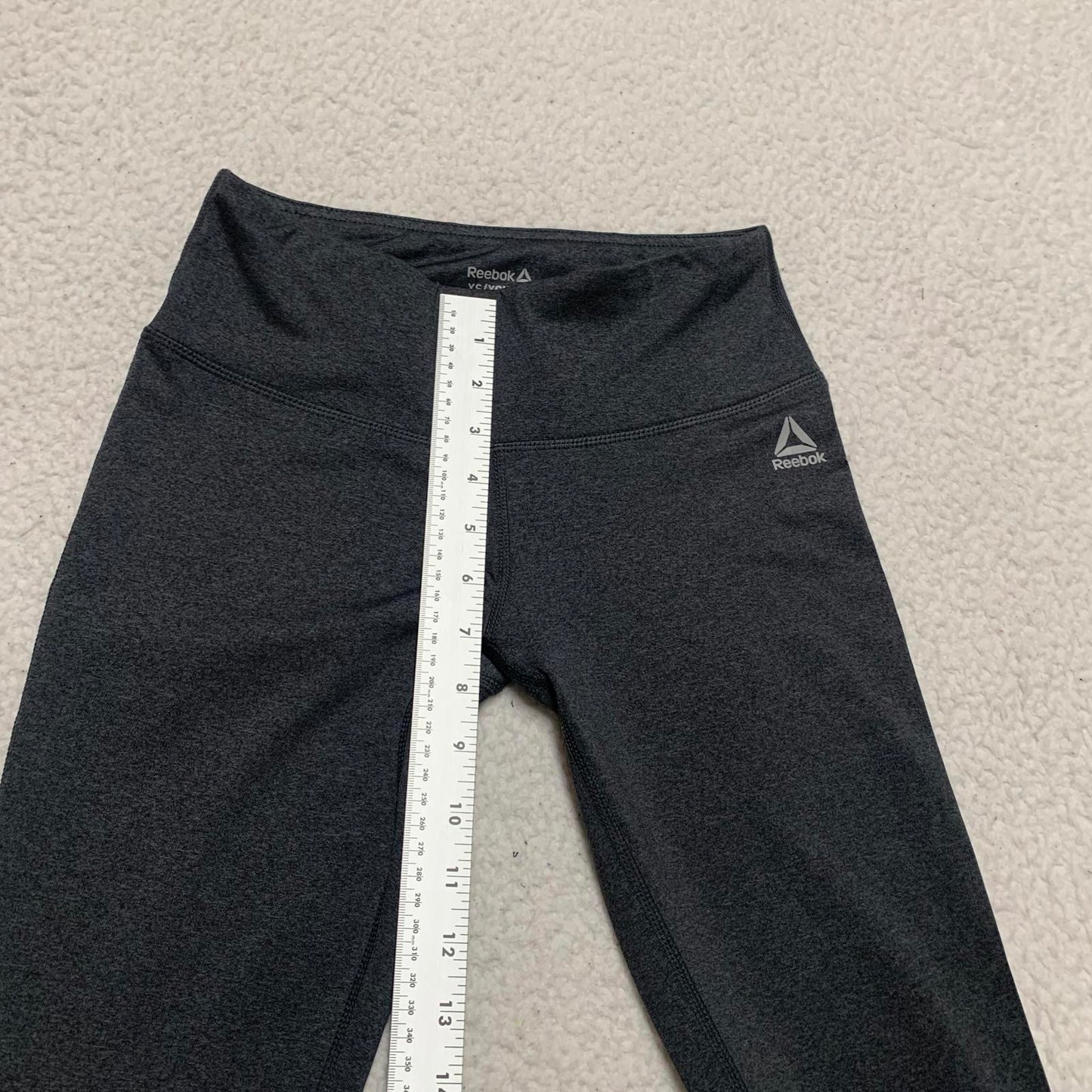 Reebok Women's Size X-Small Gray Black Athletic Leggings