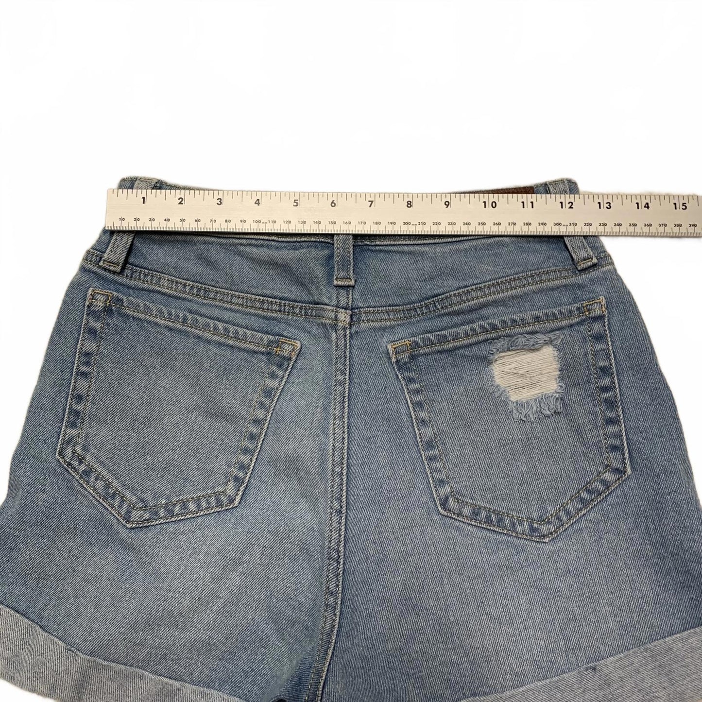 Hollister Ultra High-Rise Mom Shorts Sz 1 W25 Distressed Blue Wash