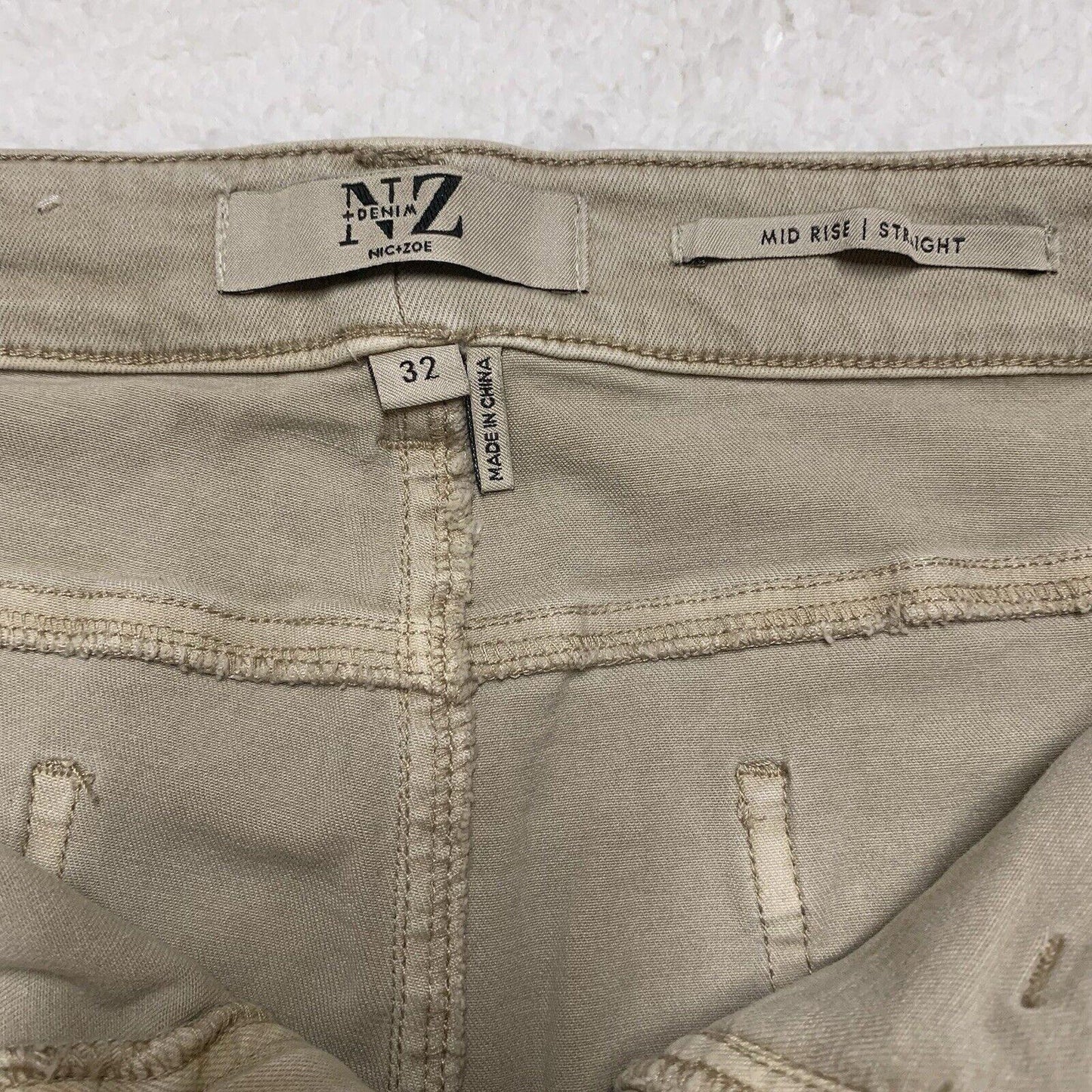 Nic+Zoe Jeans Women’s Size 32 Tan Patch Front Pocket Beige