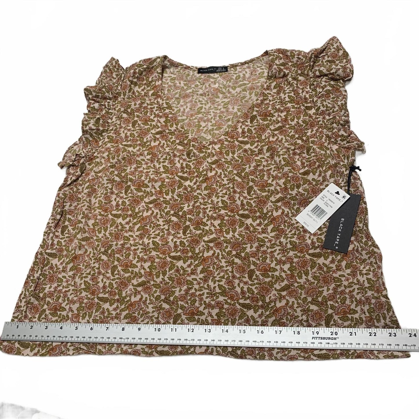 Black Tape Womens Sz Large Floral V-Neck ruffle short sleeve Blouse India