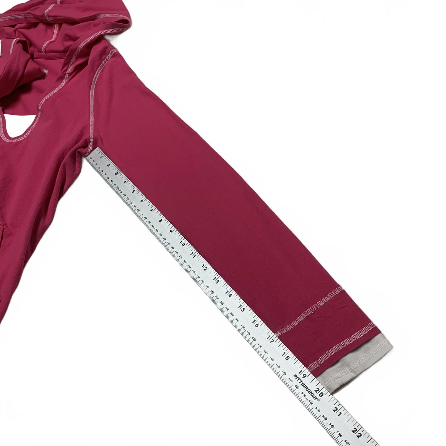 JU MORETULTRA Women's Size Medium Pink Hooded Long Sleeve Top
