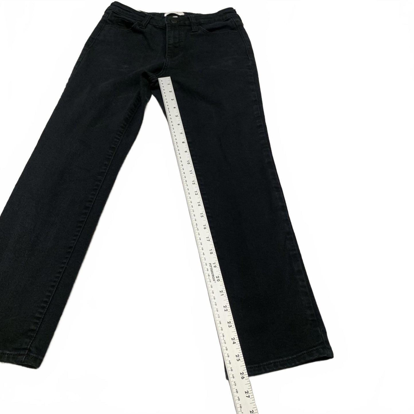 Universal Thread Goods Co Jeans Women's Size 2/26R Black Straight Leg 26 x 26.25