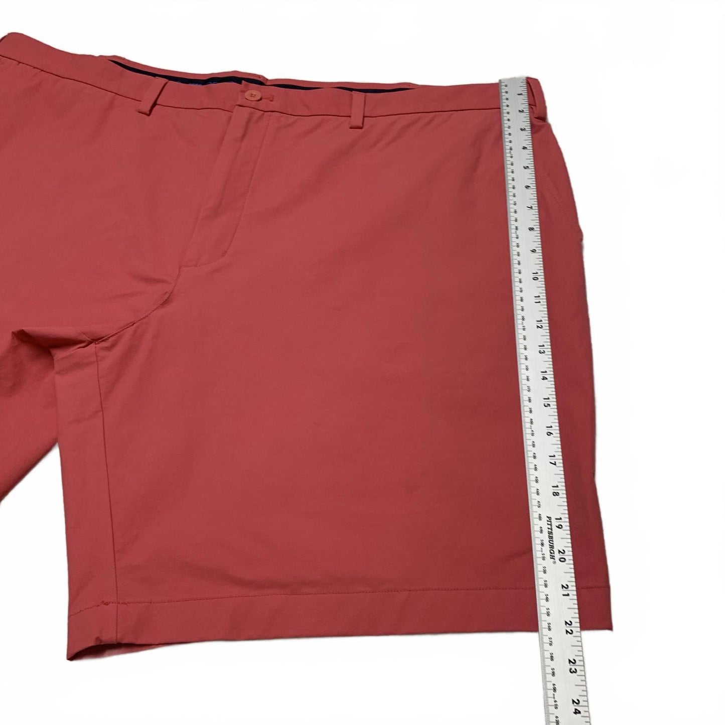 Vineyard Vines Mens OTG Pants Sz 50B Casual Shorts in Coral Red W49