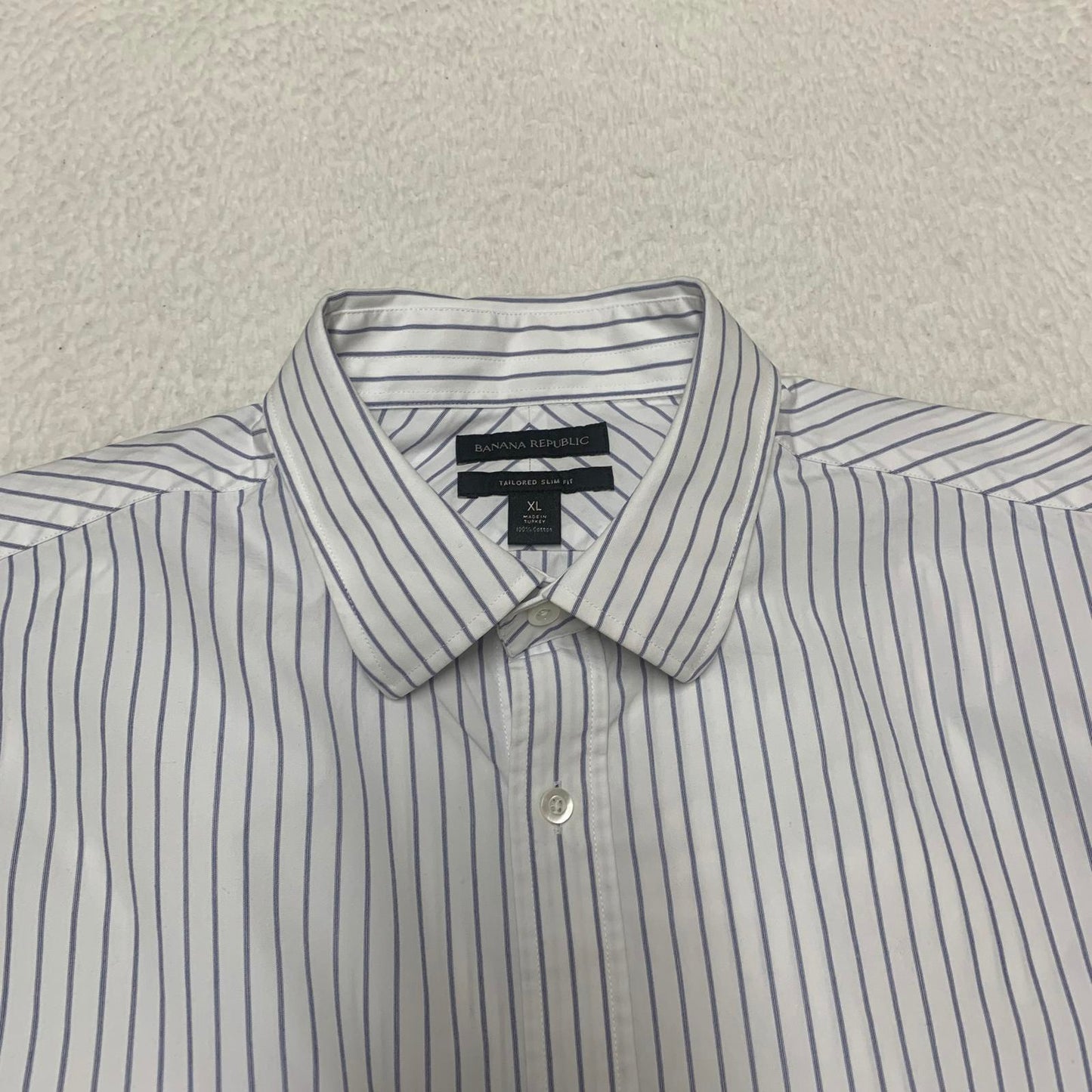 Banana Republic Men's Size XL Slim Fit White Blue Striped Button-Up Shirt