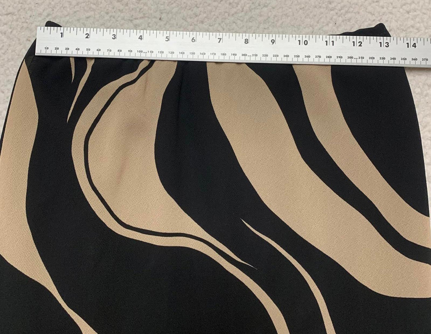 VTG Women's Size Large Black Beige Zebra Print Asynnetrical hem Skirt Unbranded