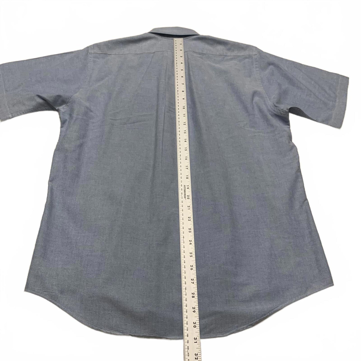 L.L. Bean Men's Size 16/Large Light Blue Short Sleeve Button-Up Shirt