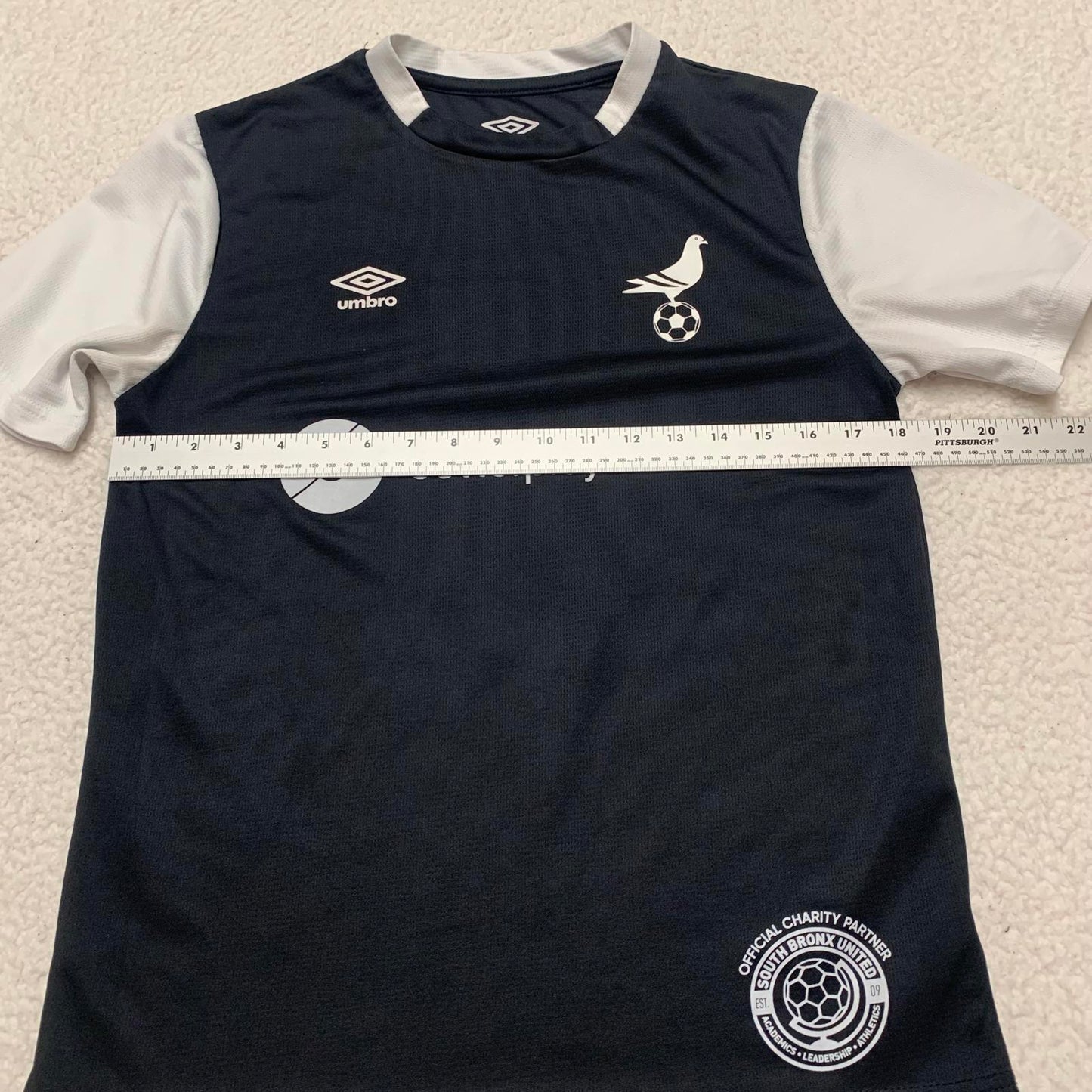 Umbro Unisex Youth Size Small Black NYC Footy Soccer Jersey