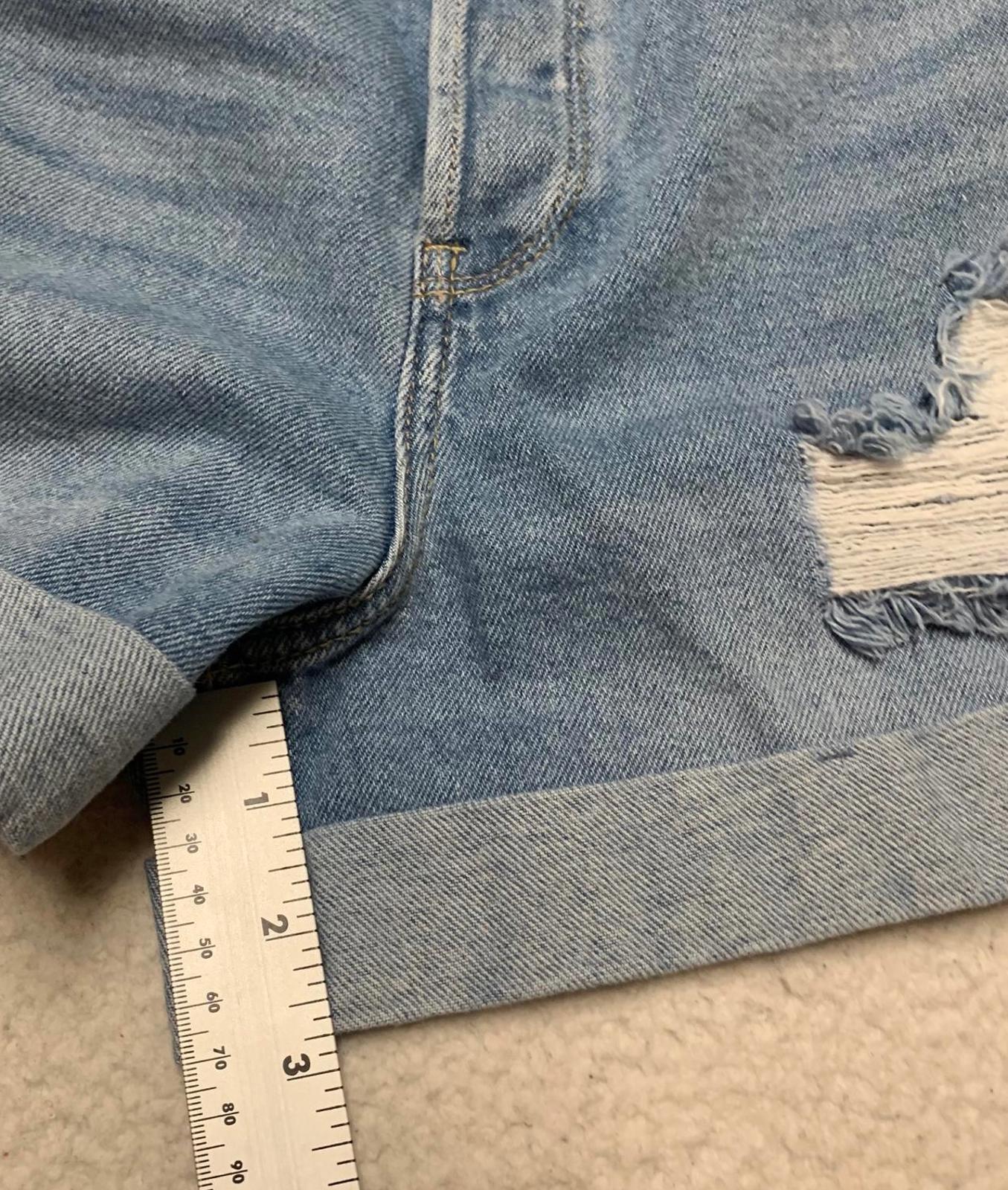 Hollister Ultra High-Rise Mom Shorts Sz 1 W25 Distressed Blue Wash