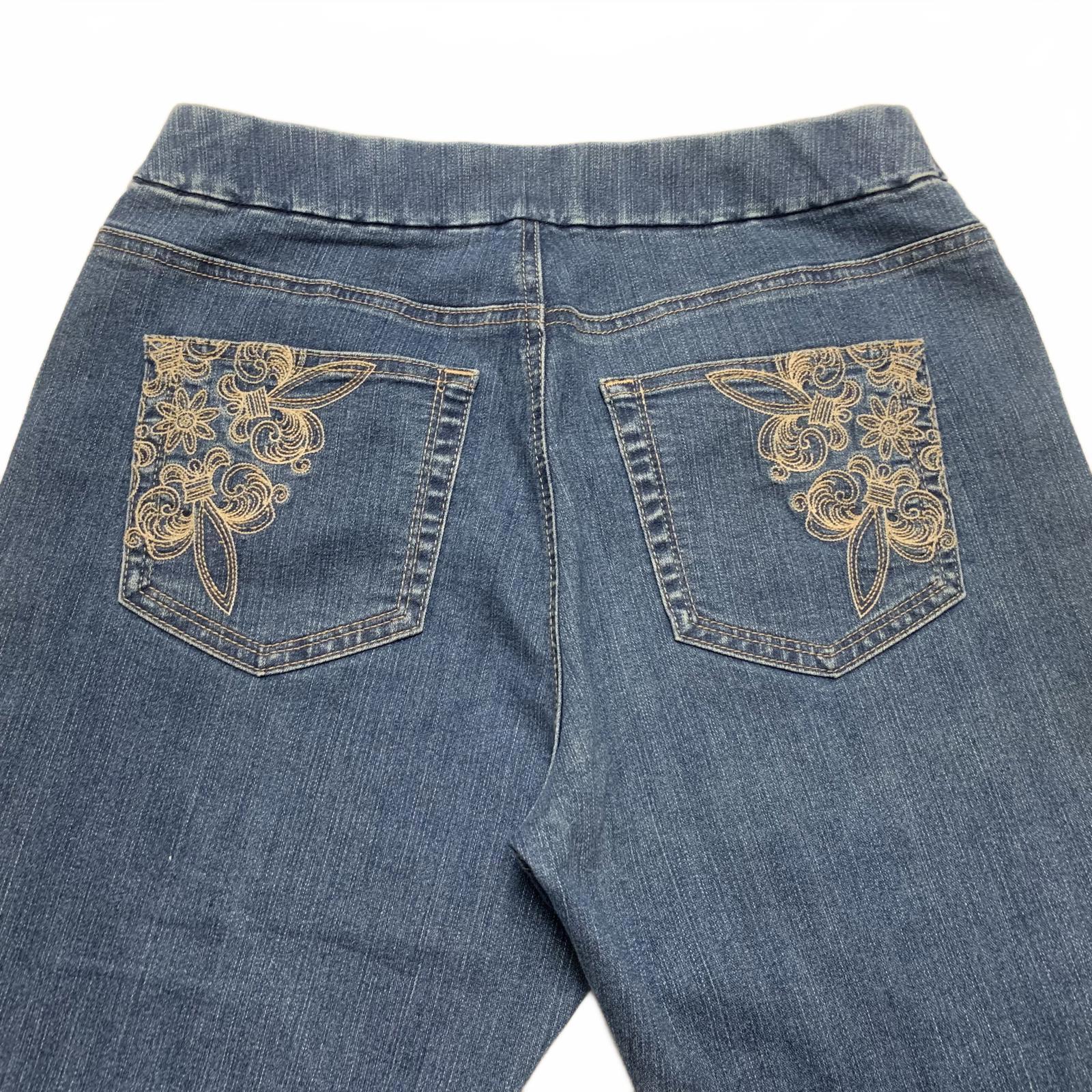 Vaqueros capri de mezclilla azul mediano Lee para mujer, talla 8, con bordado floral, 30 x 16