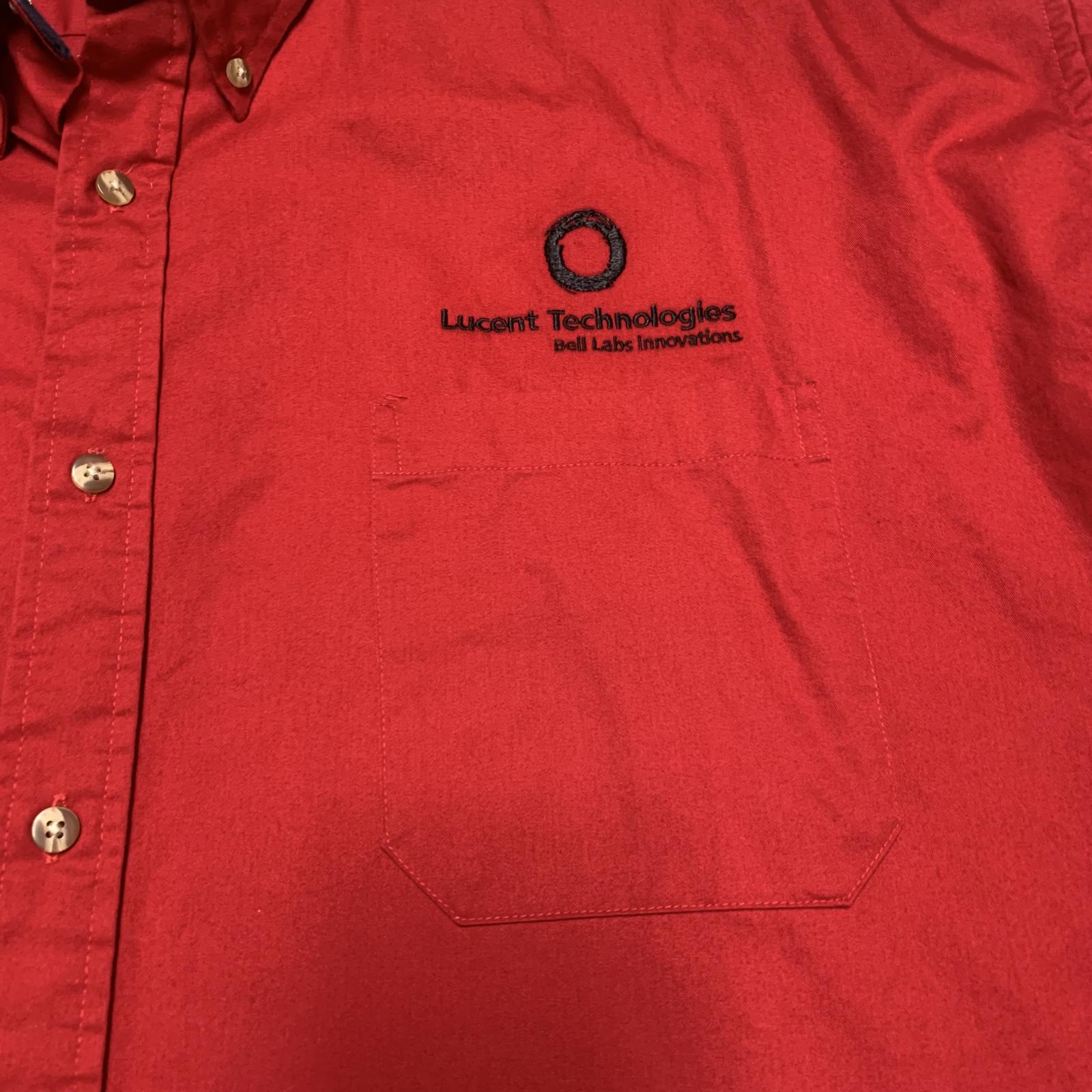 Camisa Munsingwear para hombre, con botones rojos, resistente a las arrugas, talla 3X