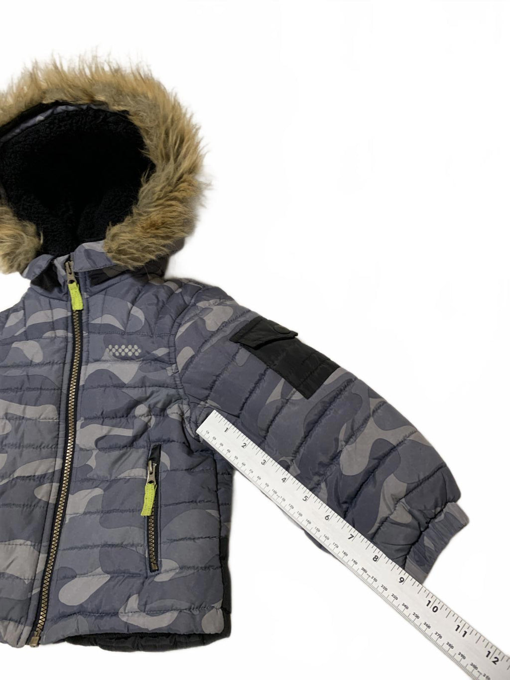 Abrigo de invierno London Fog para niños, talla 3T, negro, con forro polar y capucha de piel sintética extraíble