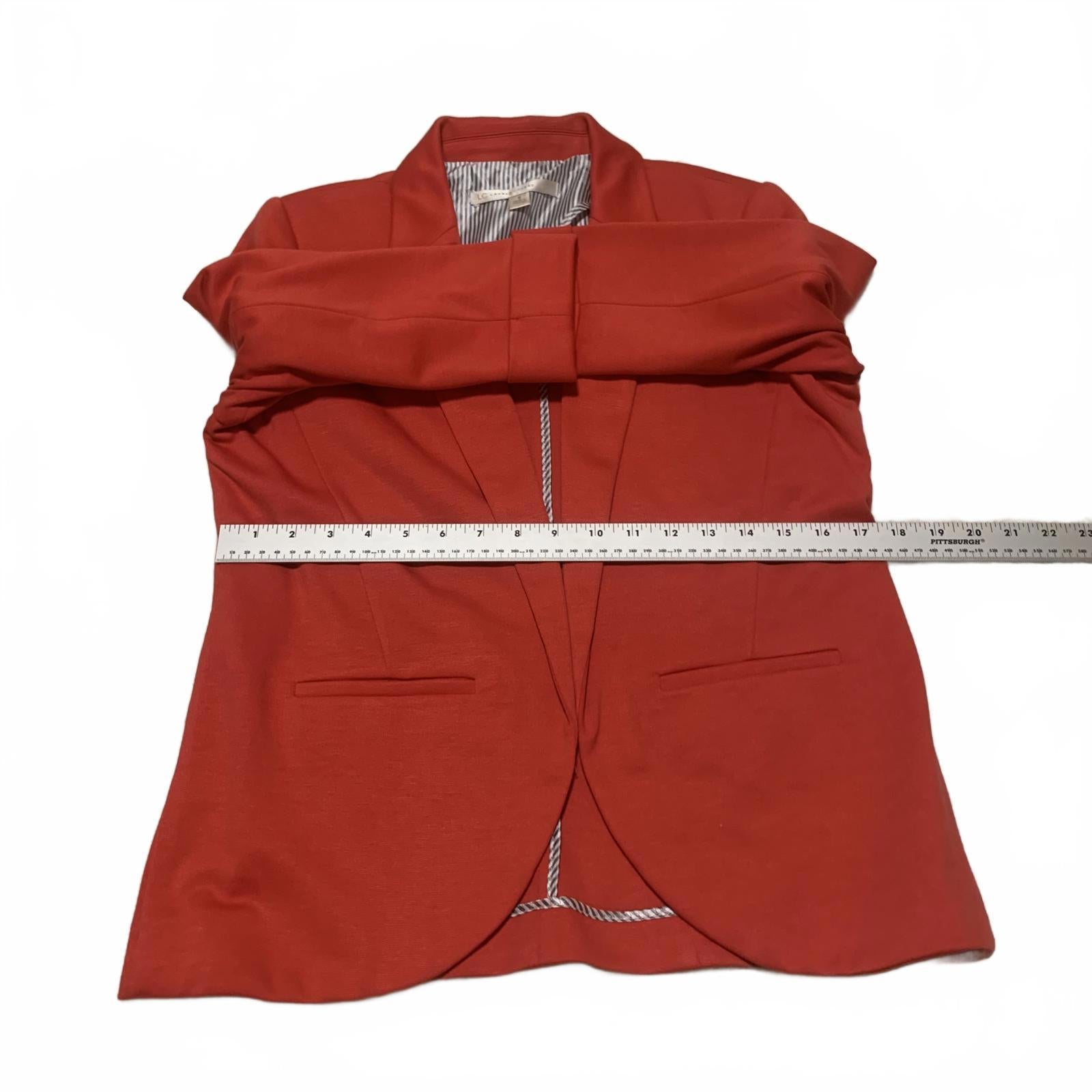 Chaqueta elástica con mangas 3/4 y abertura frontal para mujer de LC Lauren Conrad, talla 8