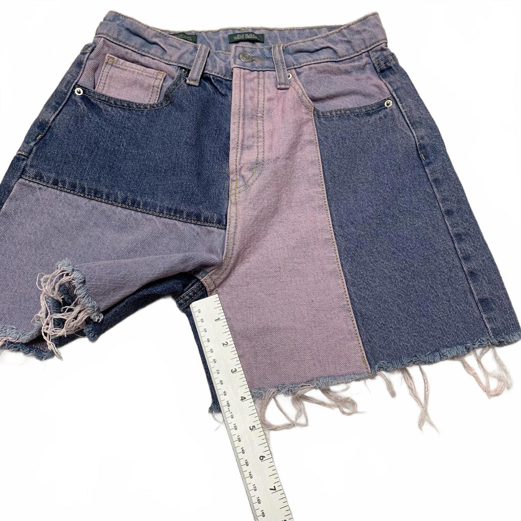 Pantalones cortos vaqueros con parches en azul y rosa para mujer de Wild Fable, talla 0, 24,5
