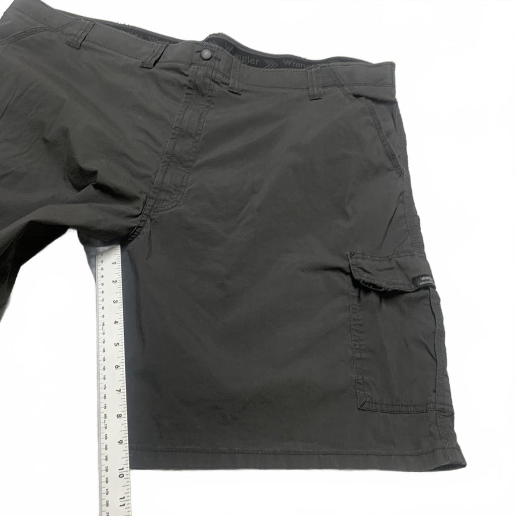 Pantalones cortos cargo grises Wrangler para hombre, talla 48, talla 49