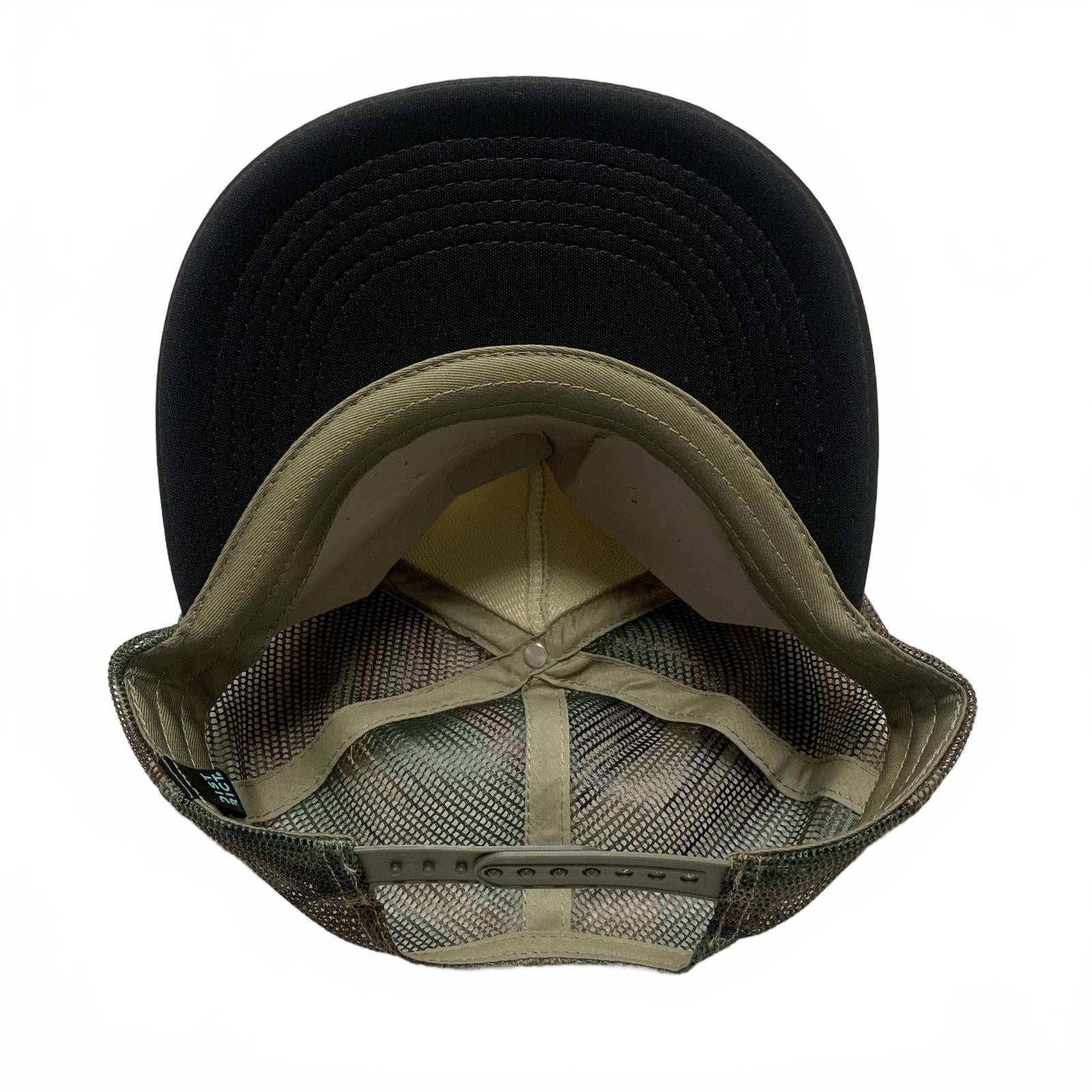 Gorra de camionero DISTRICT Street Team Studios para hombre, color verde camuflaje