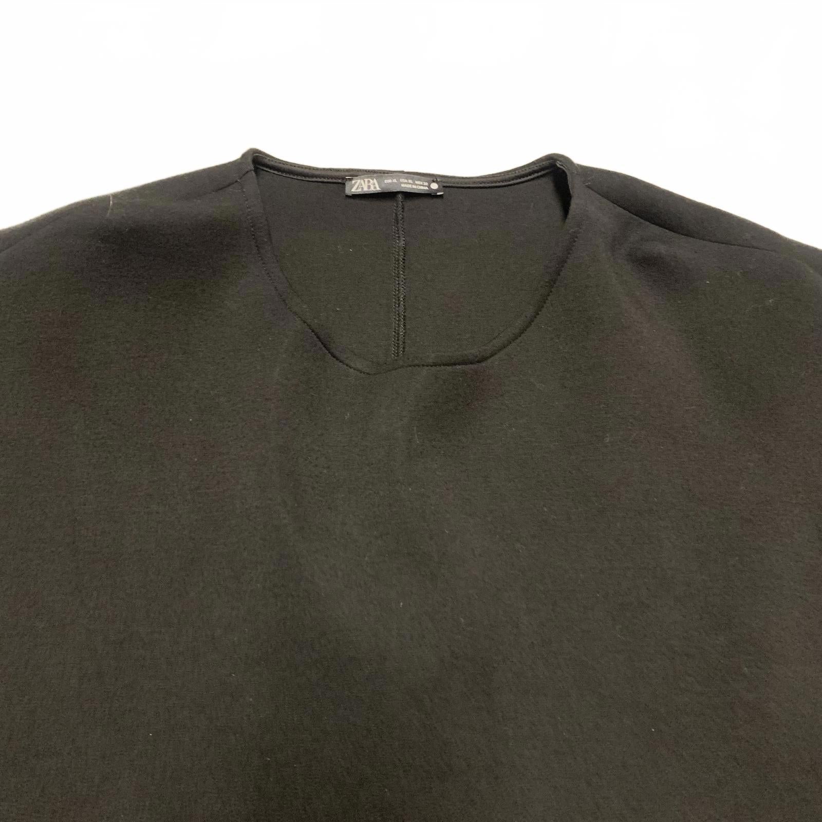 Sudadera corta negra extragrande para mujer de Zara