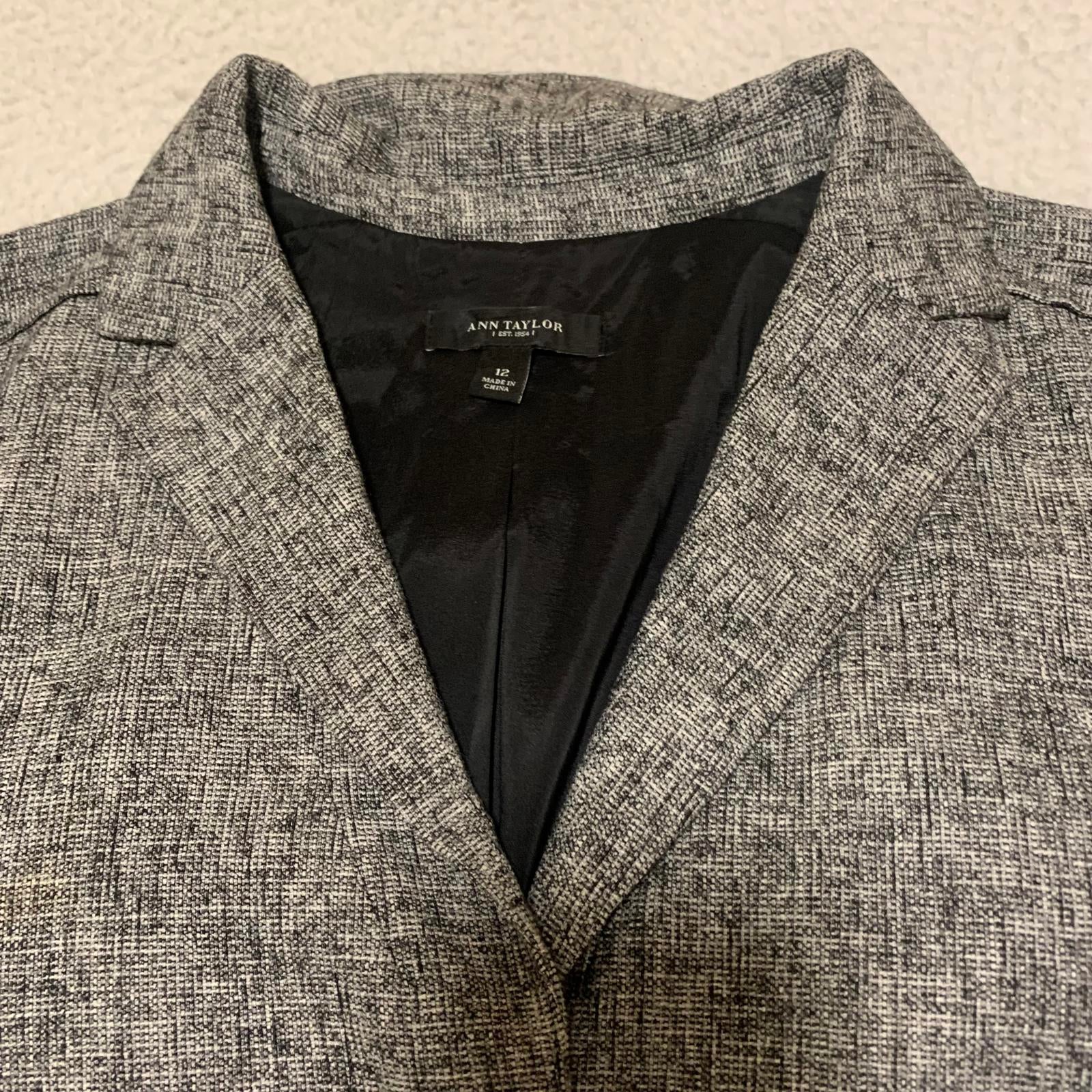 Blazer gris de manga corta con cinturón para mujer de Ann Taylor, talla 12