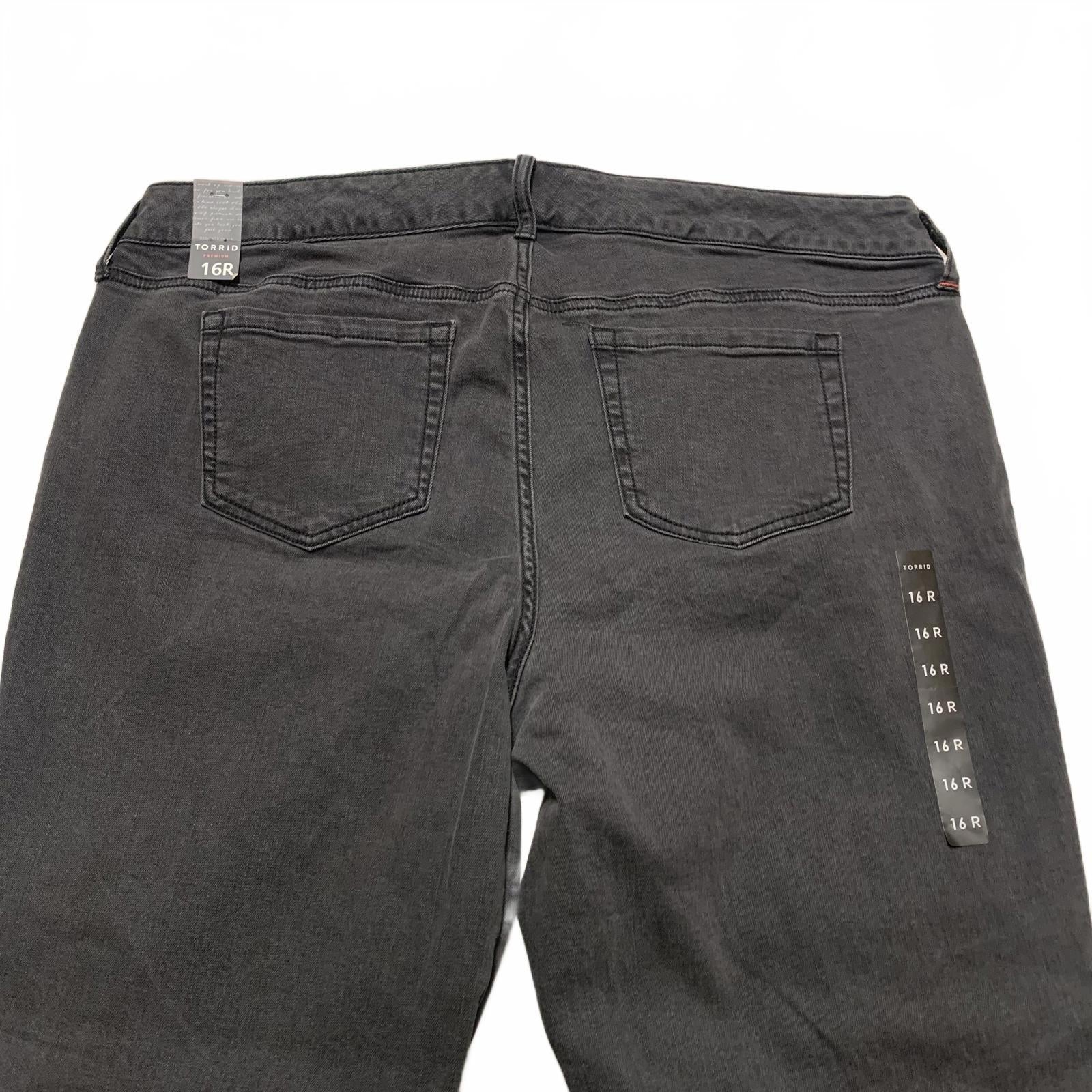 Vaqueros boyfriend con bordado floral negro Torrid Premium para mujer, talla 16R