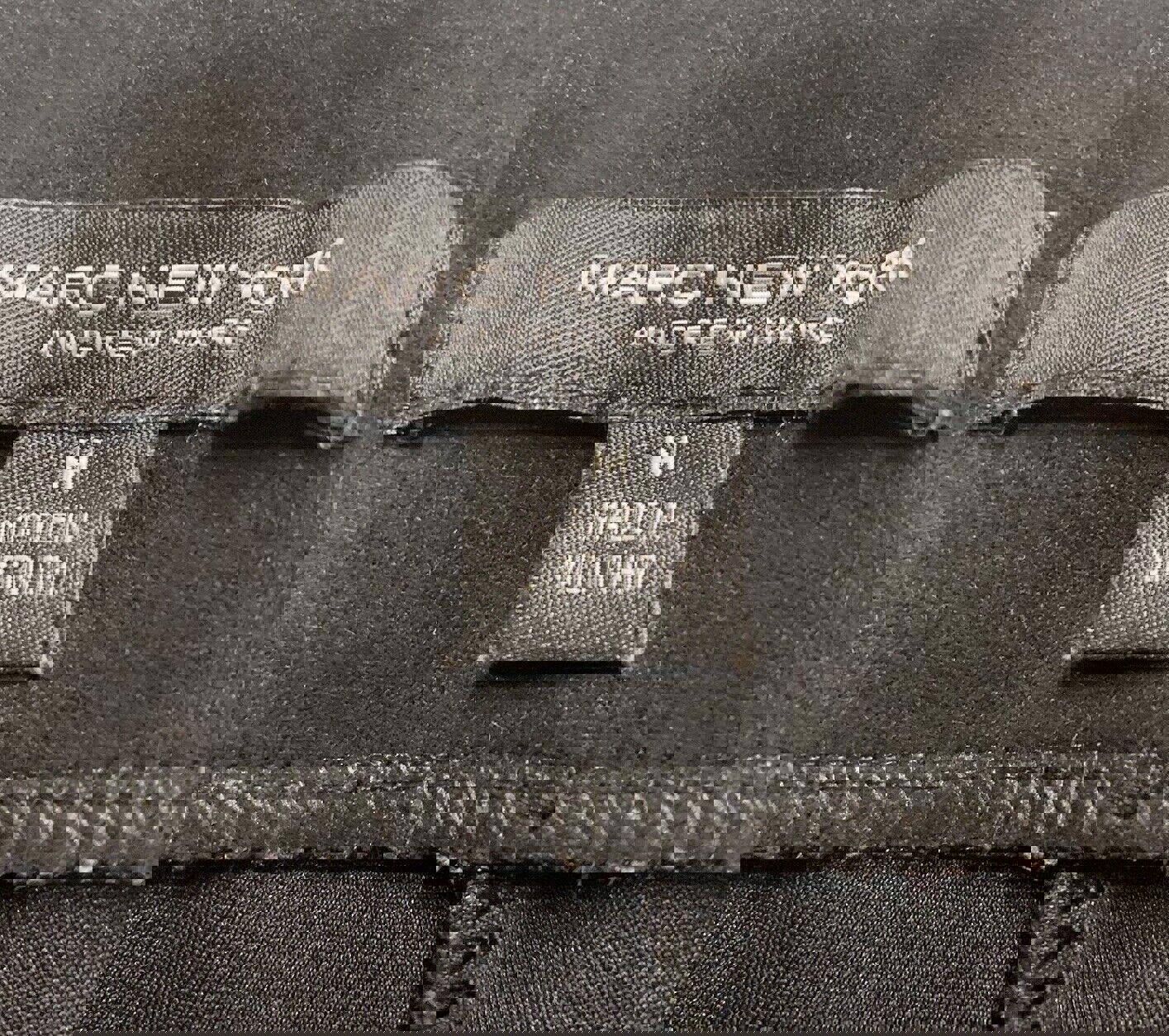 Pantalones negros con estampado de serpiente para mujer de Andrew Marc NY M