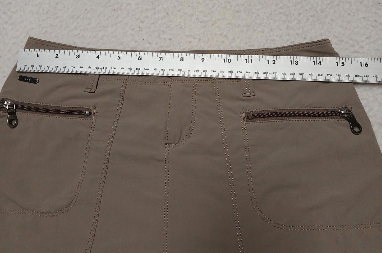 Lole Women's Sz 4 khaki Casual Skirt Outdoor Camping Wear Quick Dry W30
